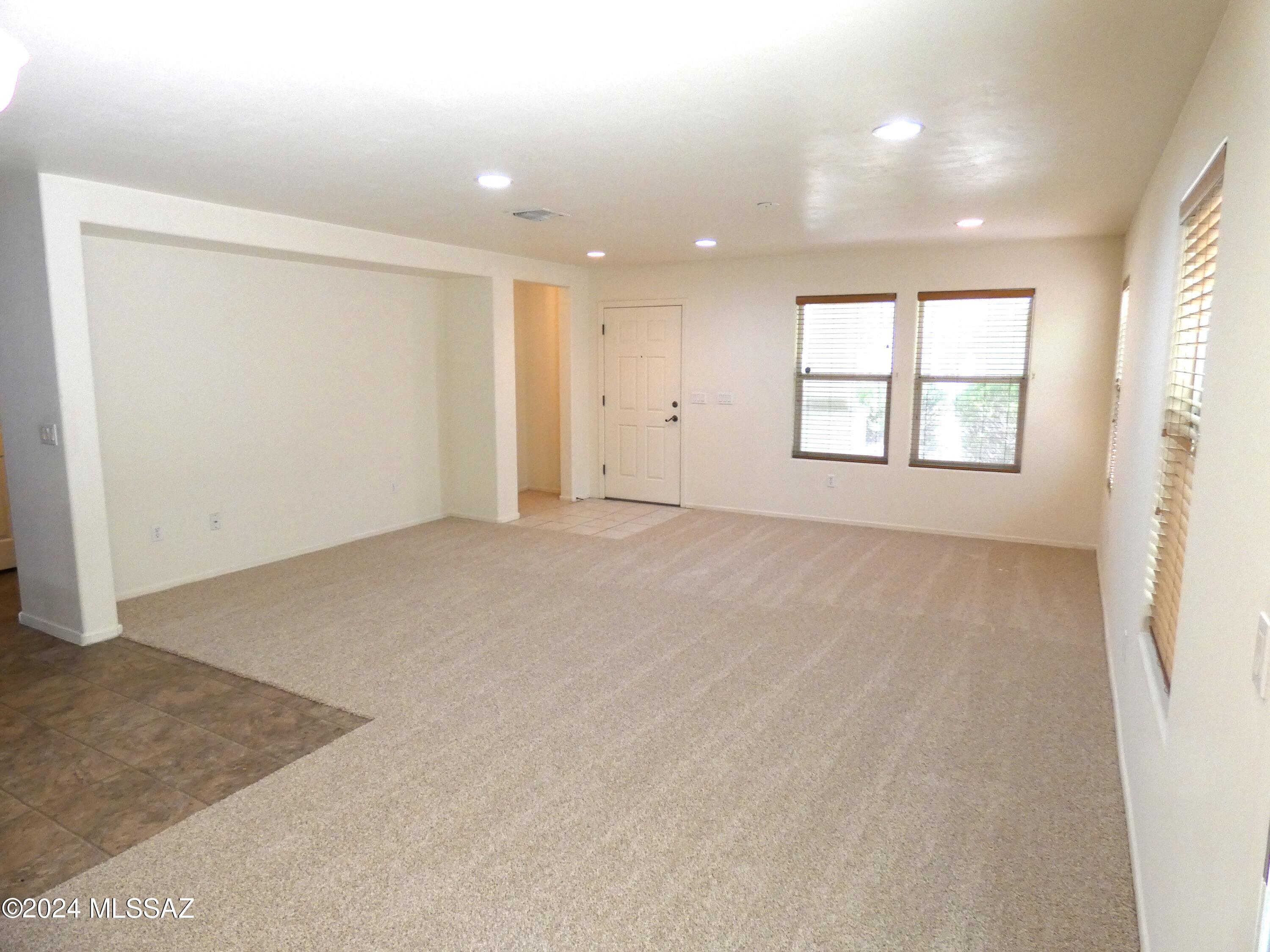 Catalina Vistas - Residential