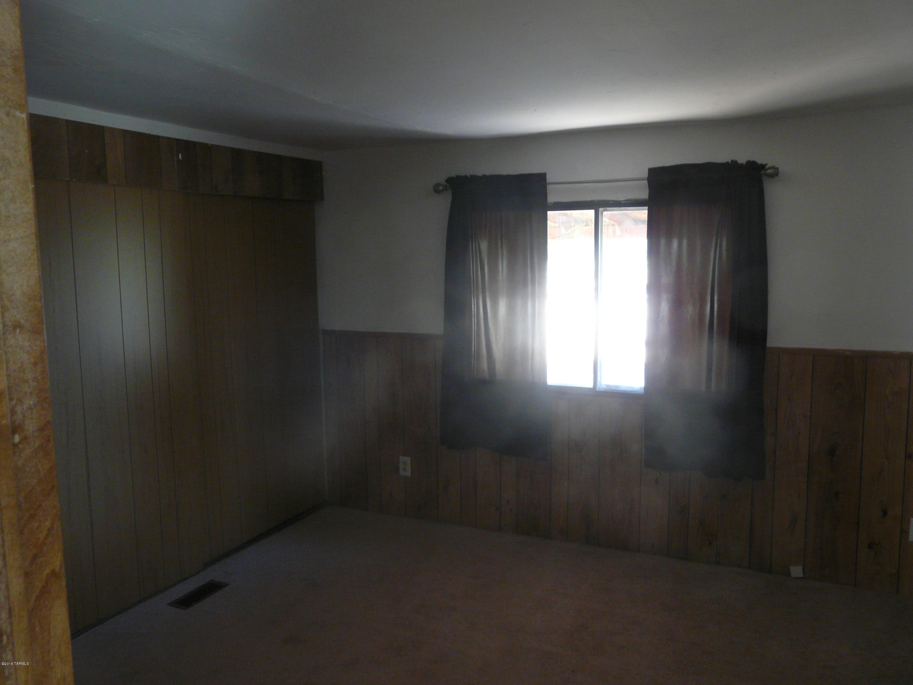 Unsubdivided - Residential
