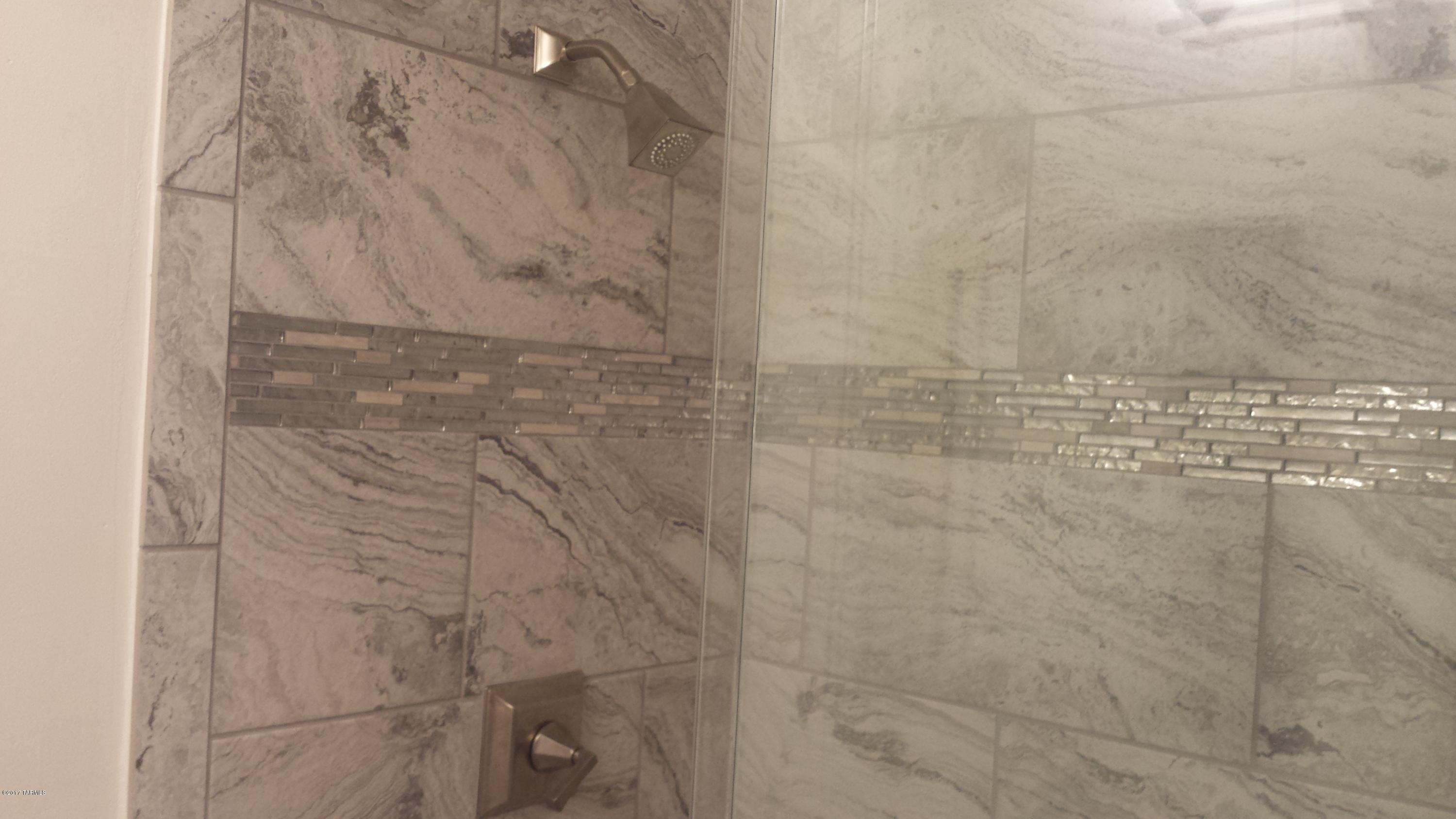 La Canada Foothills (1-75) - Residential