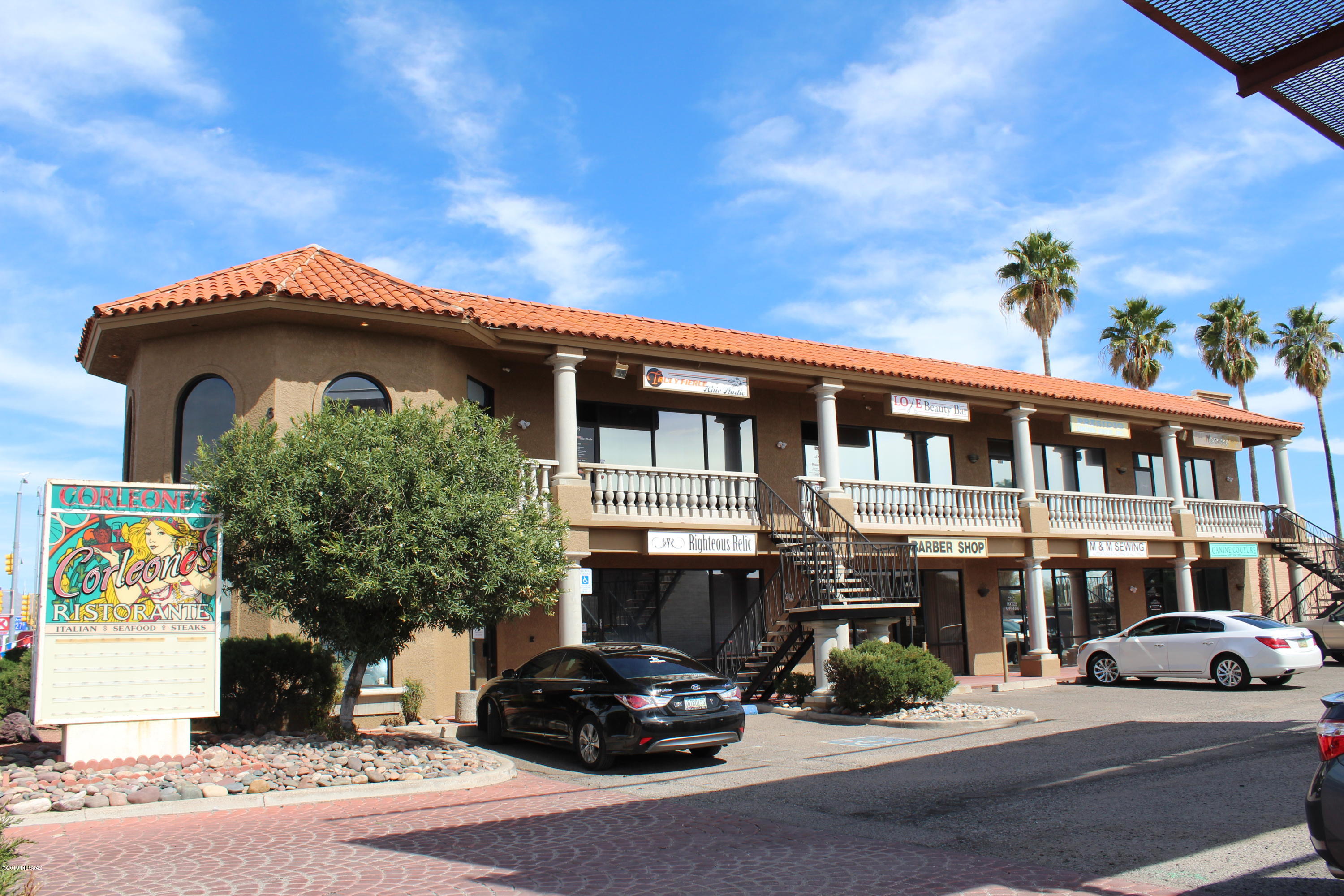 Priced at actual 7.5 % CAP rate! Numbers are ACTUAL and not based on ''proforma''.
BEAUTIFUL 100% occupied retail/office strip center. AWESOME location on Tanque Verde near Grant Rd. Signage on Tanque Verde with visability from Grant. Ten separate business suites, each with an individual bathroom, electric meter and electric heat pump/ HVAC. Thriving businesses include a tailor, blood draw lab, counselor/therapist, dog groomer ++. Entire building is leased NNN with Tenants paying CAMS that include taxes, insurance, maintenance and repairs. Monthly CAMS are $210.00 for 8 suites and 238.00 for 2 slightly larger suites. Suites can be combined, with interior doors, or utilized separately, as business needs change. A quality property at a great CAP RATE.
