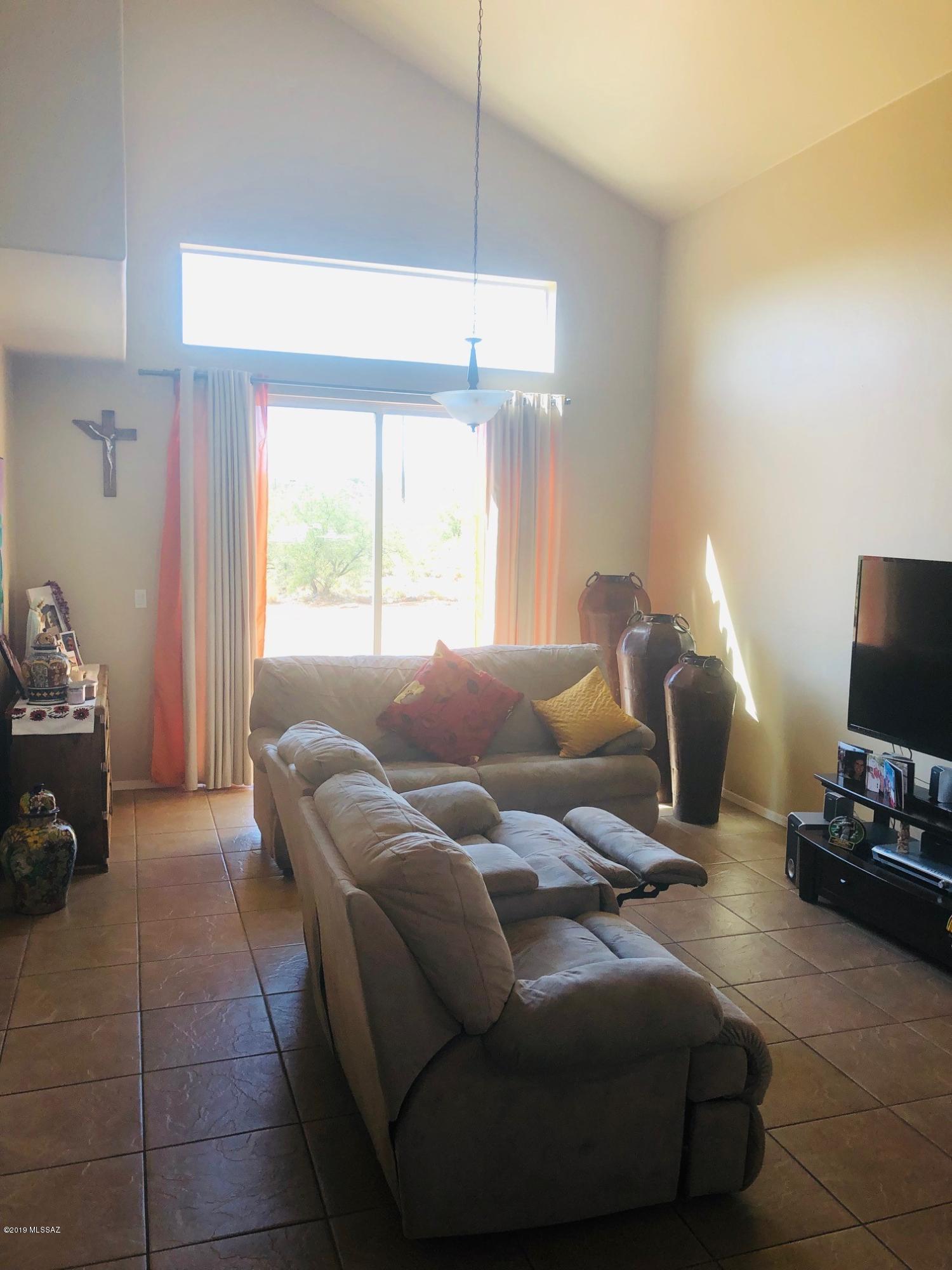 Rio Rico Villas 12 - Residential