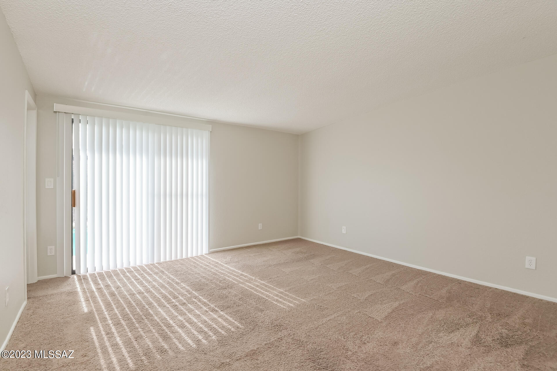 Solano Estates Unit 4 (1-98) - Residential Lease