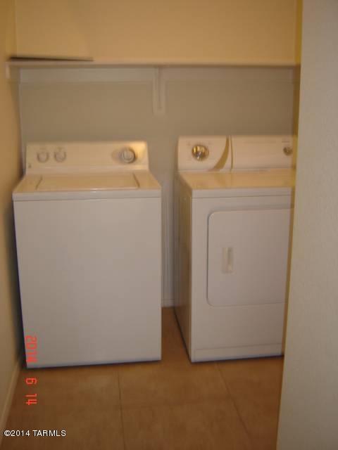 Riverhaven (1-373) - Residential Lease