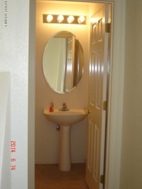 Riverhaven (1-373) - Residential Lease