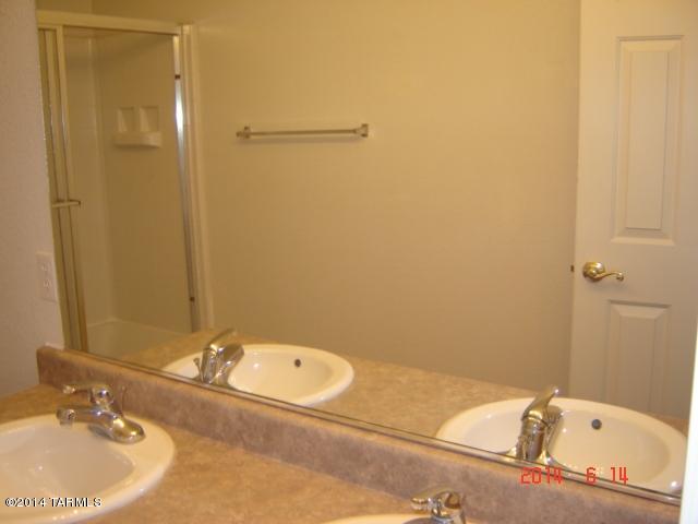 Riverhaven (1-373) - Residential Lease