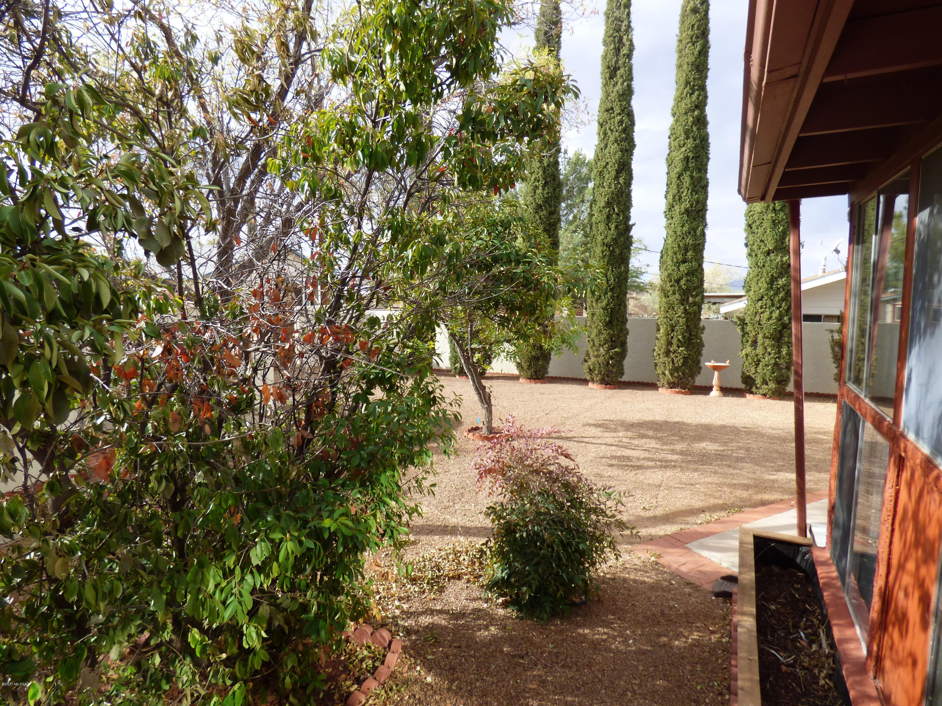 New Tucson Unit NO. 1 (1-127) - Residential Lease
