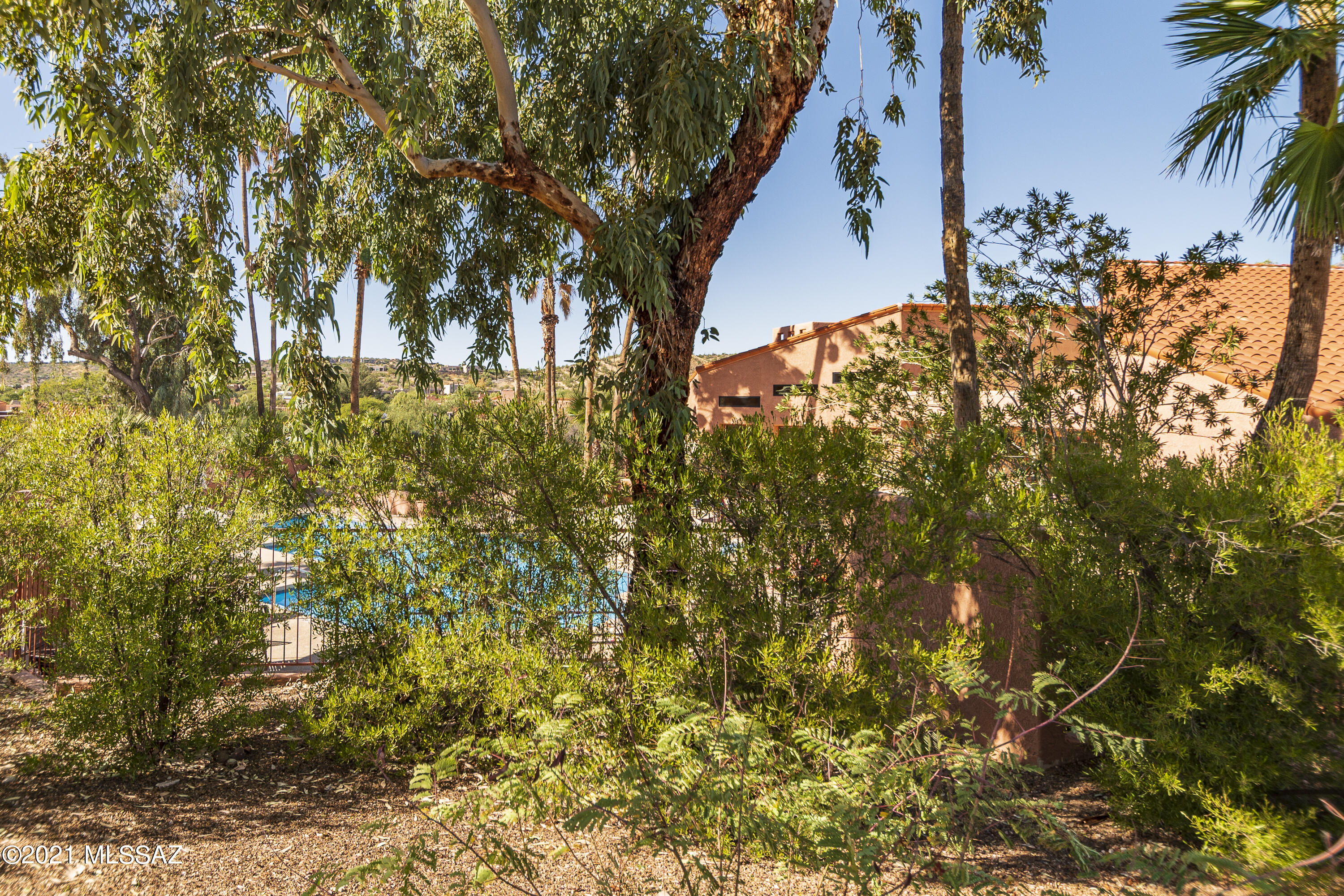 Ventana Vista Condominiums - Residential