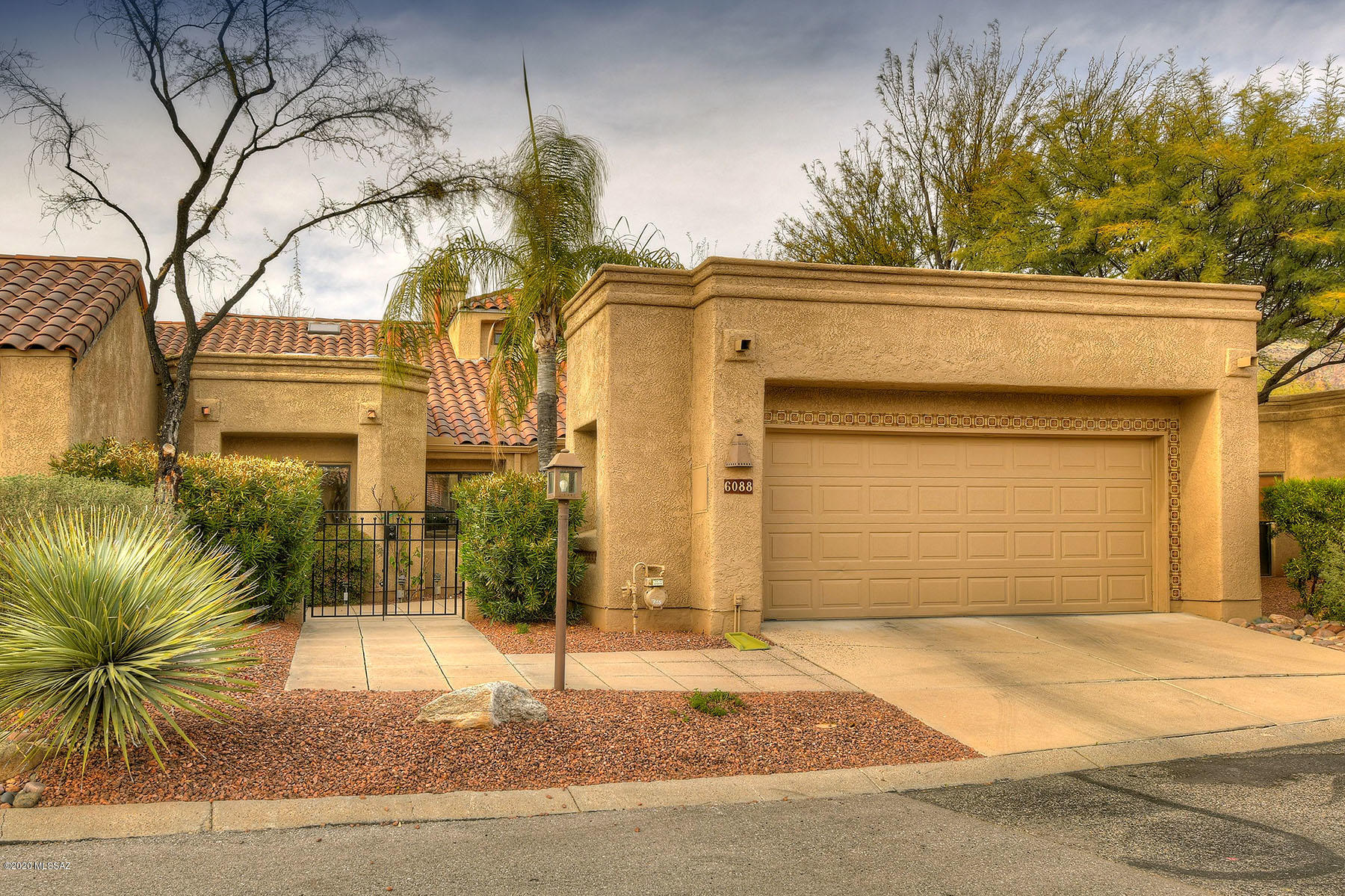 Ventana Canyon Golf Villas - Residential