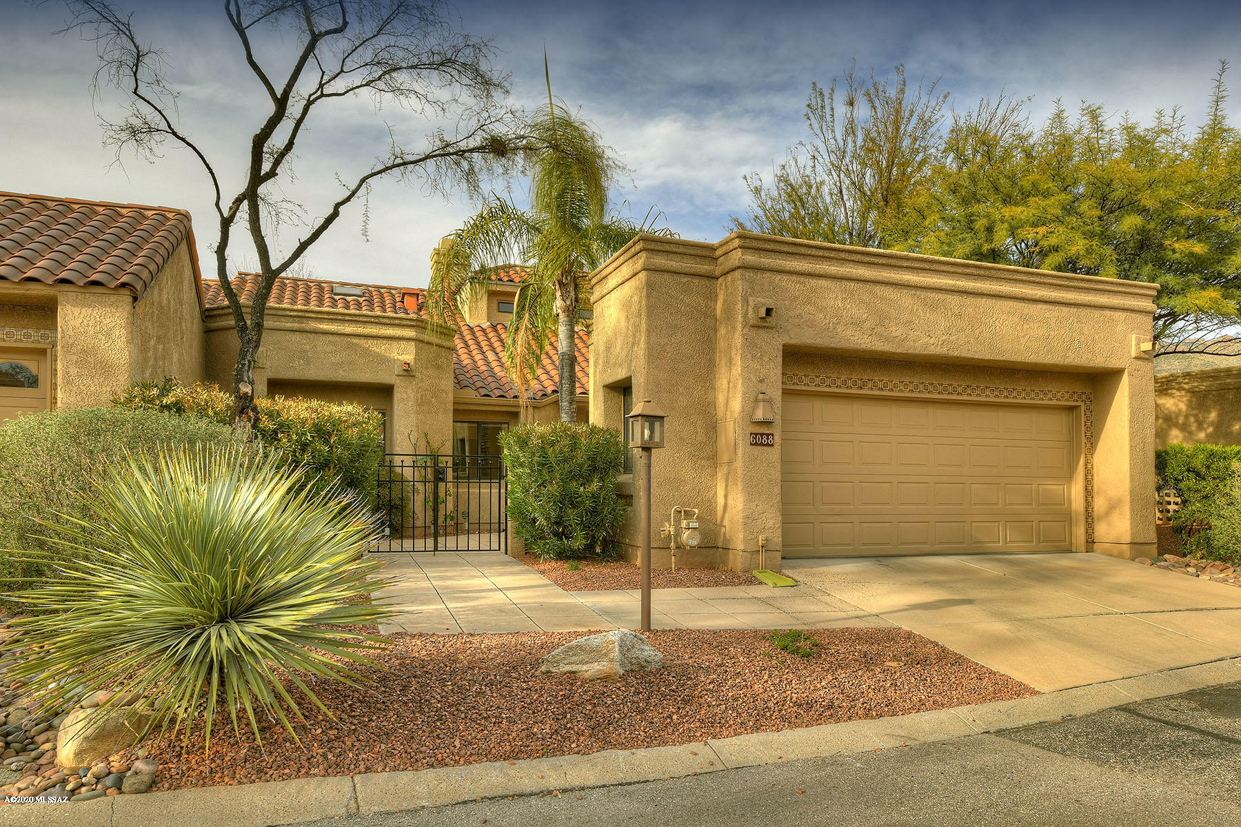 Ventana Canyon Golf Villas - Residential