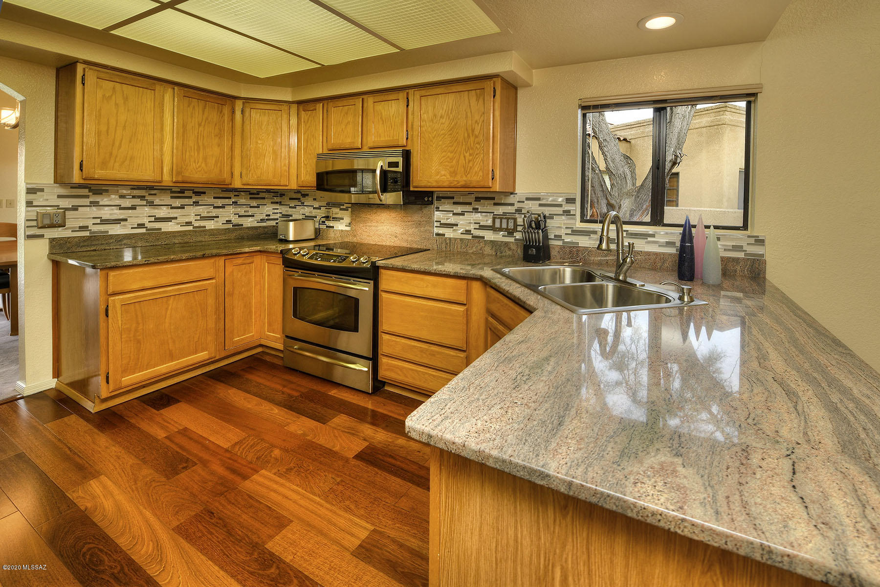 Ventana Canyon Golf Villas - Residential