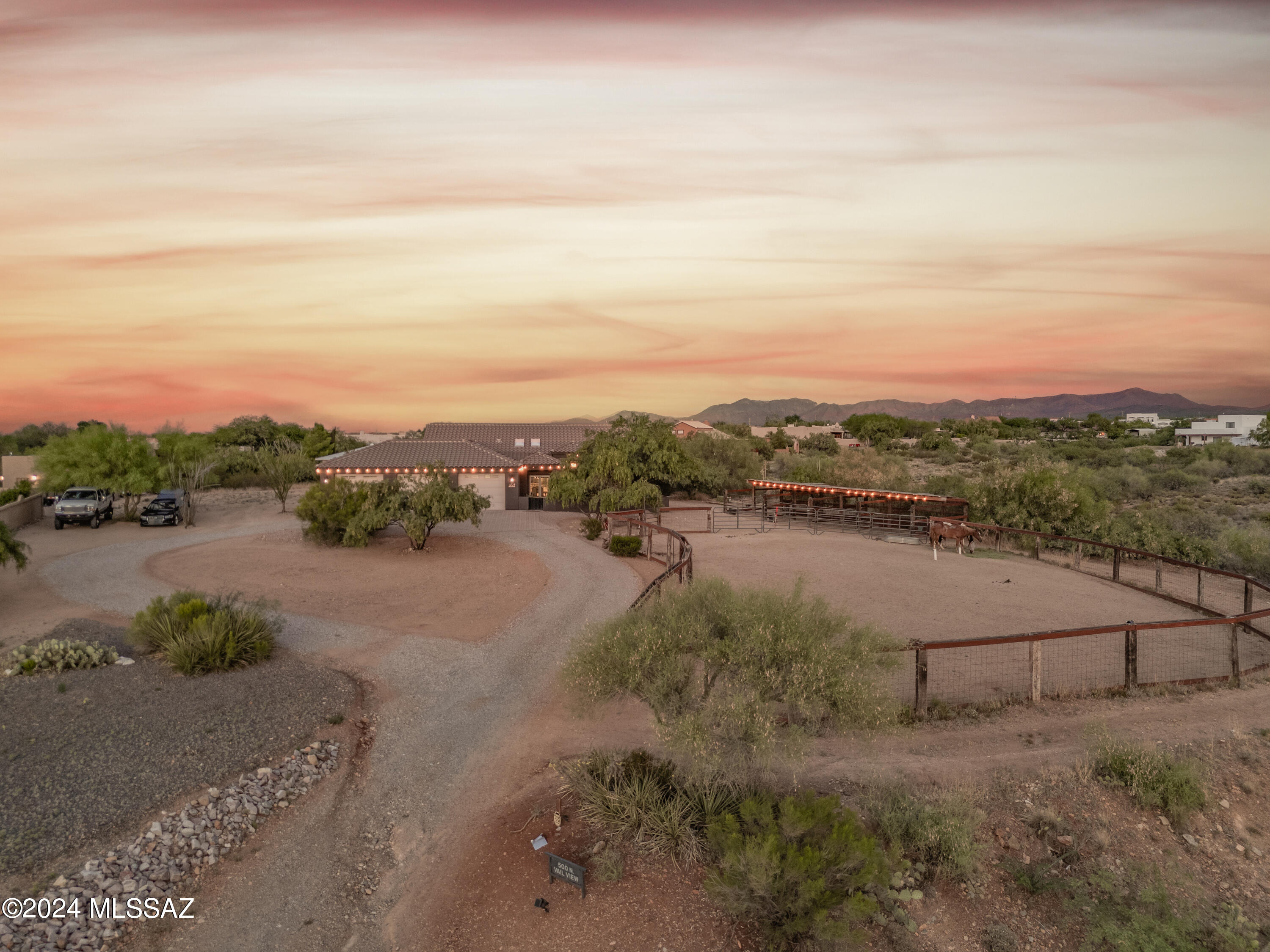 New Tucson Unit NO. 27 - Residential