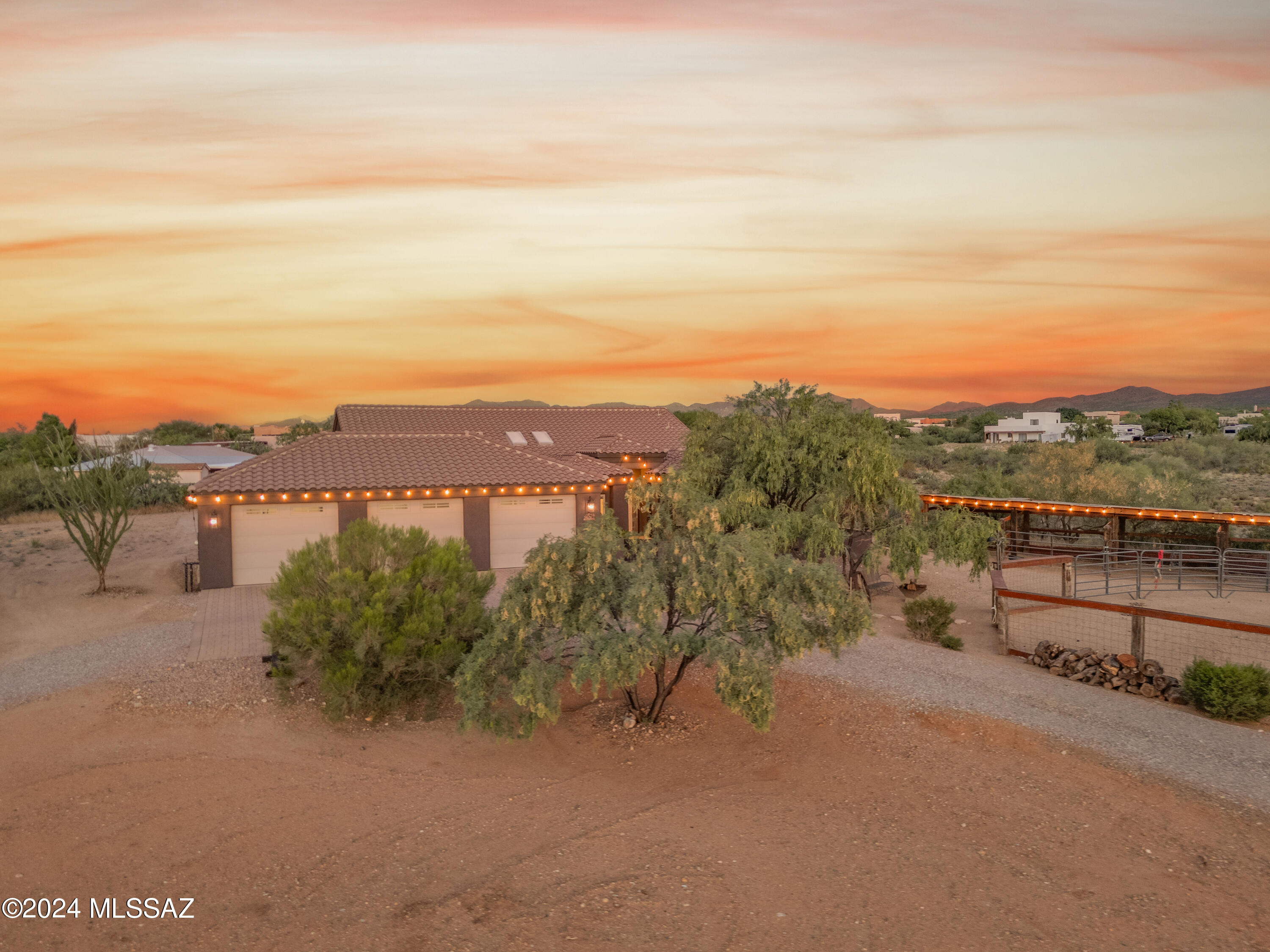 New Tucson Unit NO. 27 - Residential