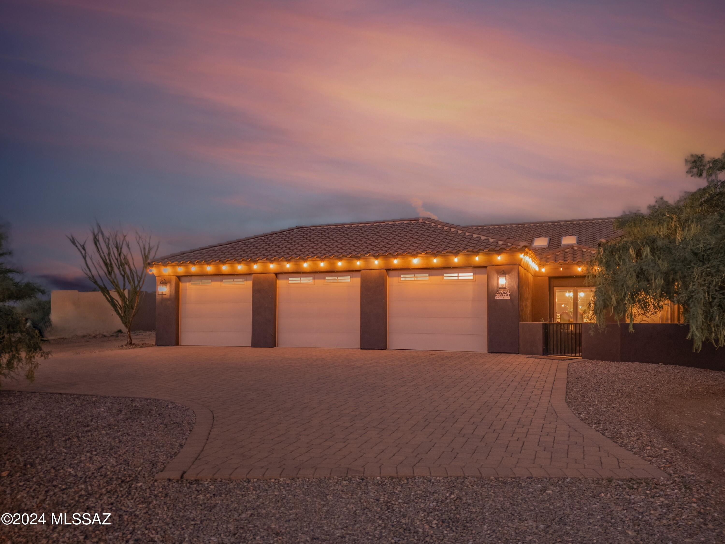 New Tucson Unit NO. 27 - Residential