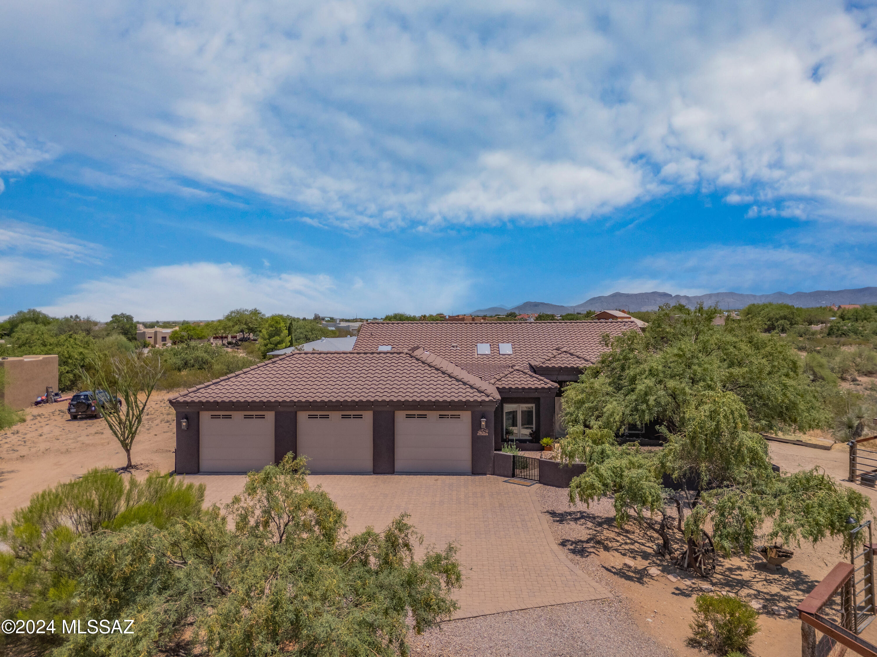 New Tucson Unit NO. 27 - Residential