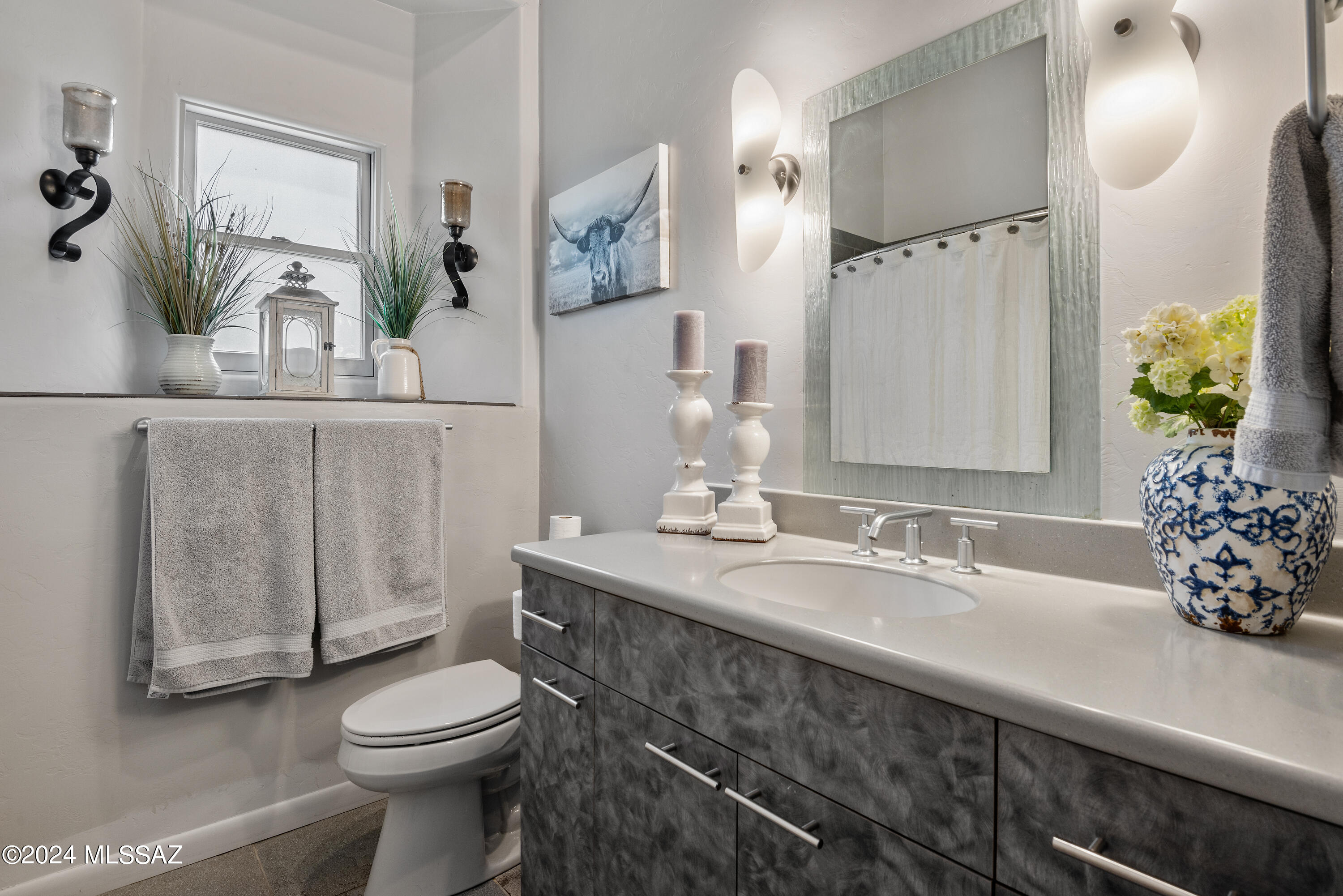 New Tucson Unit NO. 27 - Residential