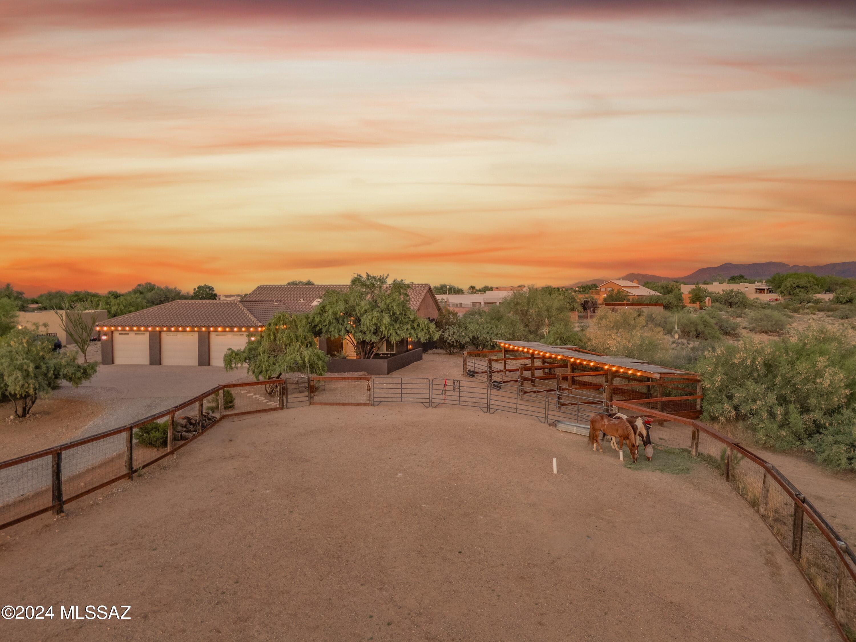 New Tucson Unit NO. 27 - Residential