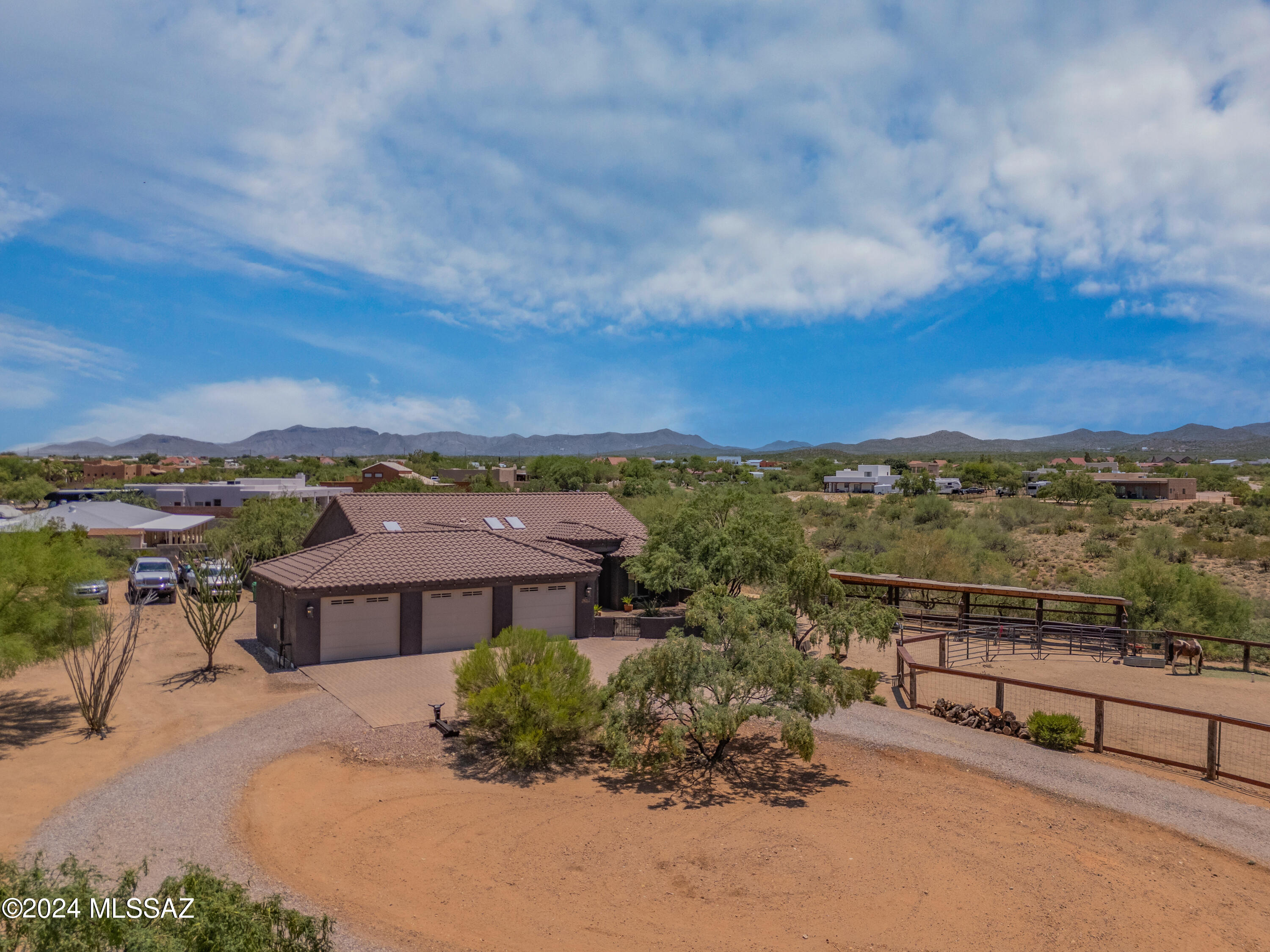 New Tucson Unit NO. 27 - Residential