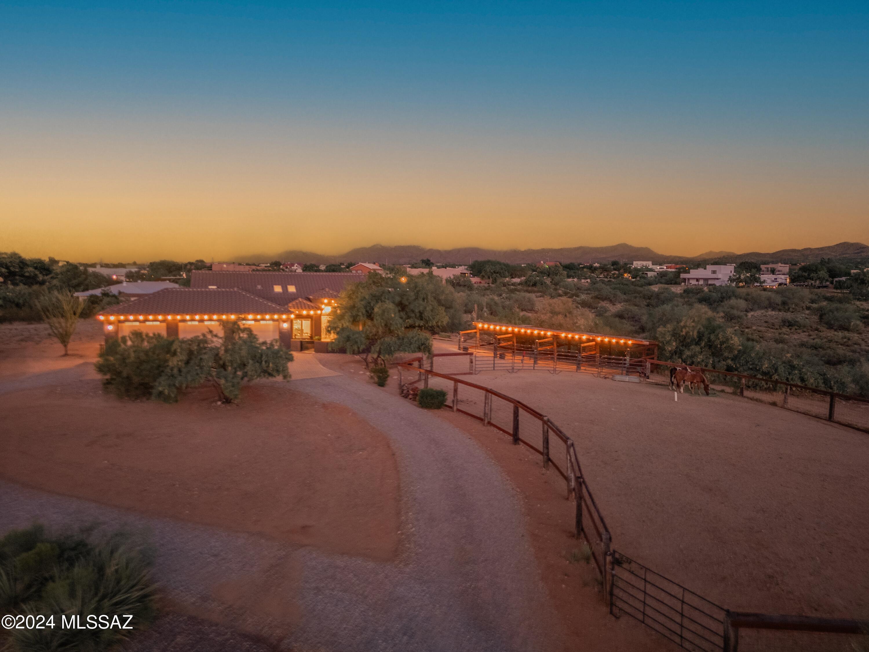 New Tucson Unit NO. 27 - Residential