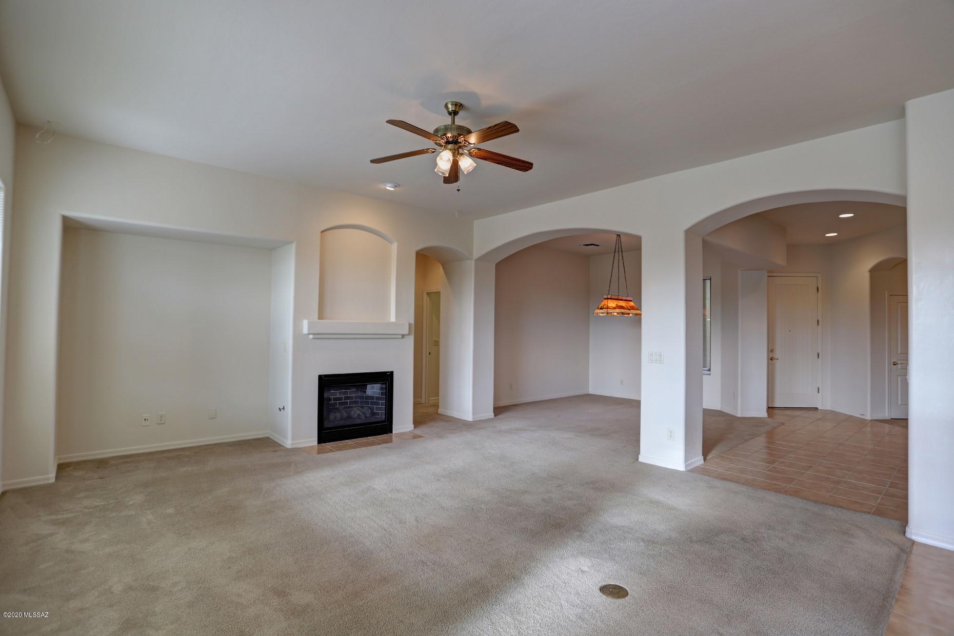 Bluffs at Dove Mountain Phase II - Residential