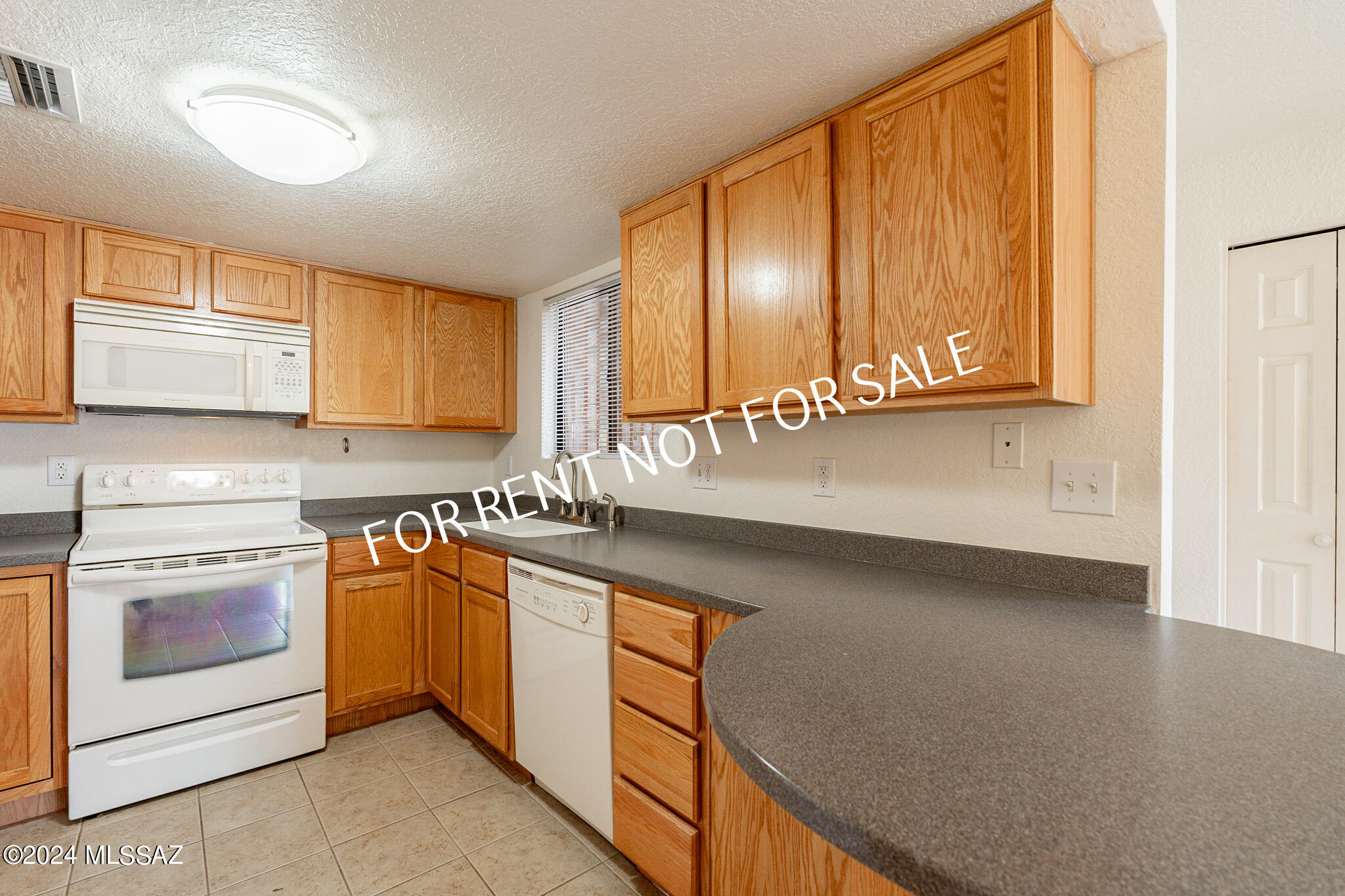 Ventana Vista Condominiums - Residential Lease