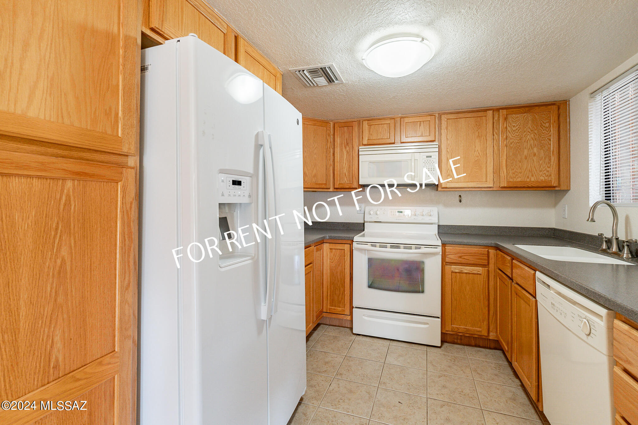 Ventana Vista Condominiums - Residential Lease