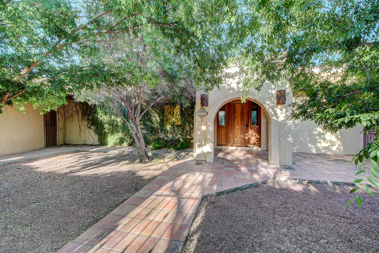 Bel Air Ranch Est - Residential