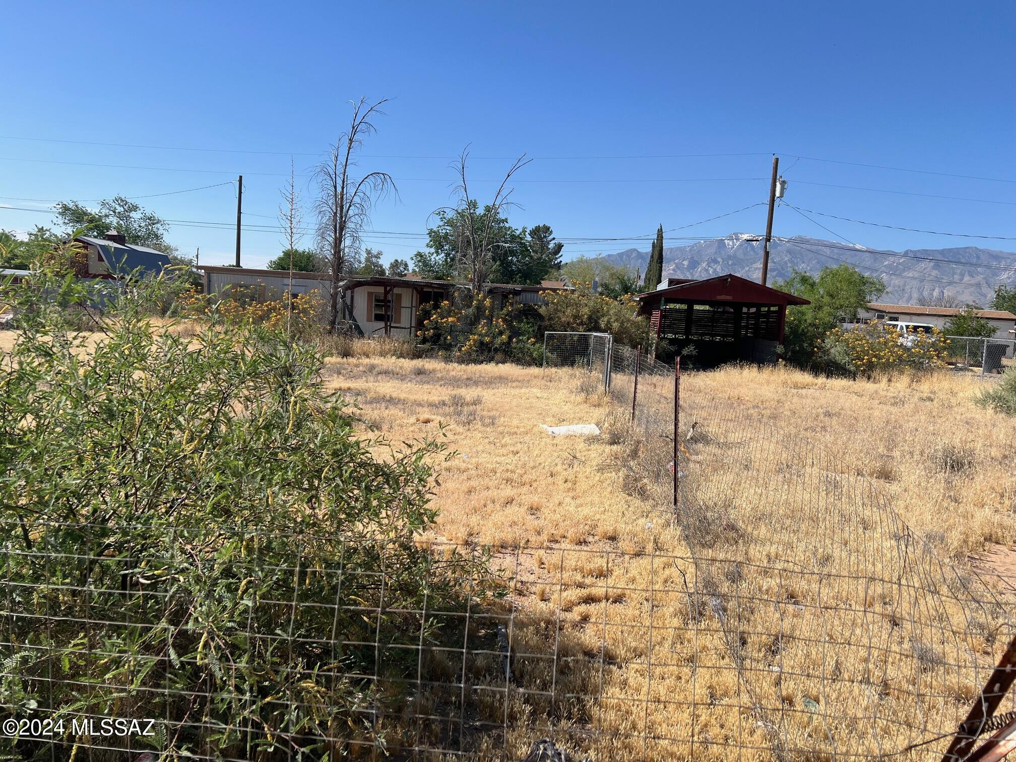 Great price for land in Tidy Acres- there is an old manufactured home that conveys with the sale. Owner willing to carry loan.