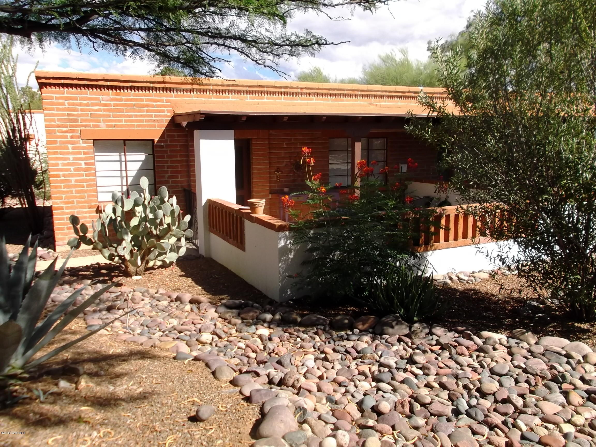 2 bdrm converted to 1 bdrm to have more living space, so it has a large for Villas livingrm and dining, tile floors,shed for storage HOA covers bldg.,and roof maint.,water, sewer,garbage,grounds, pools,and roads,so living here is easy. GVR is available Central Location