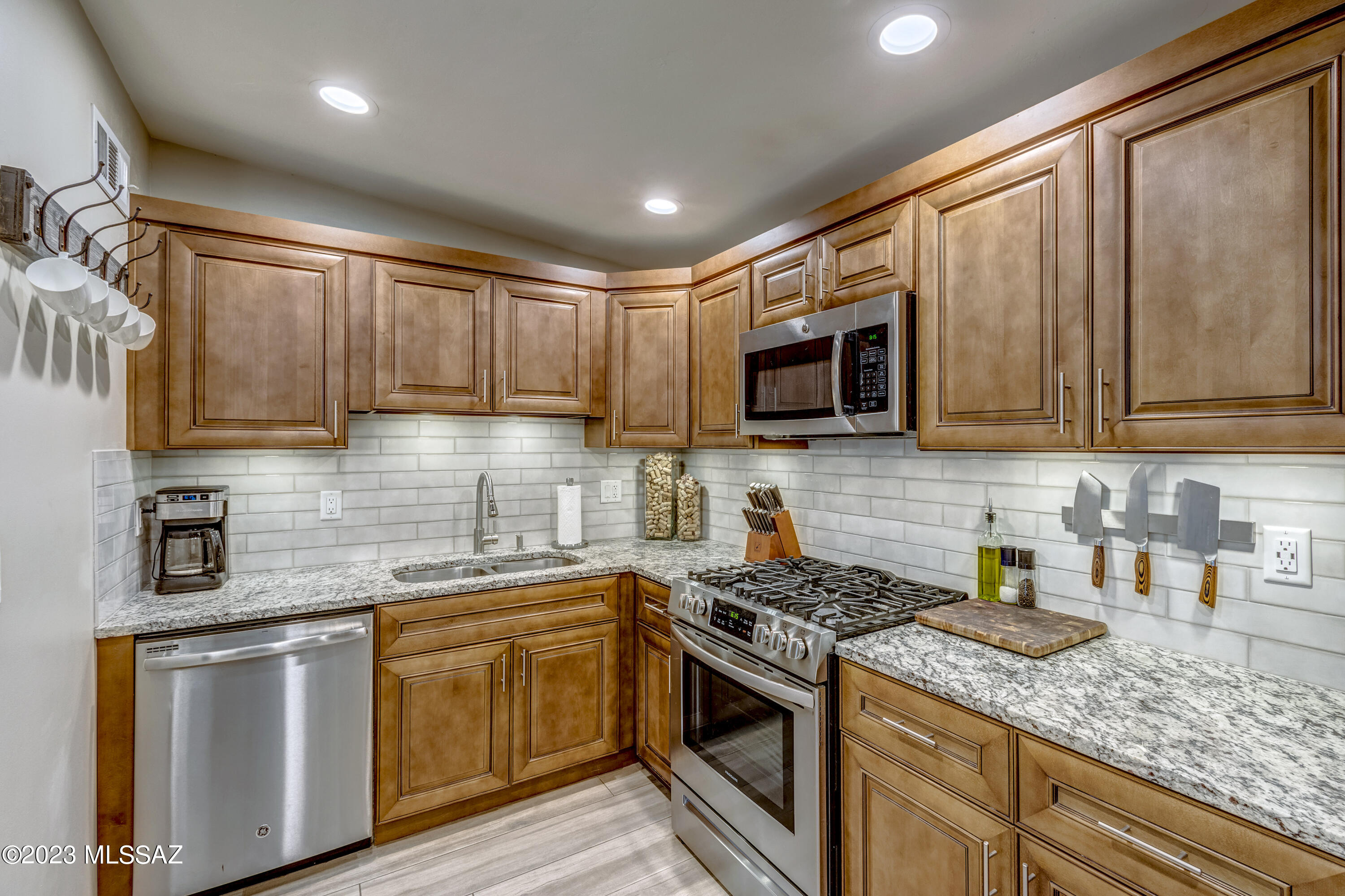 Maryvale Manor - Residential