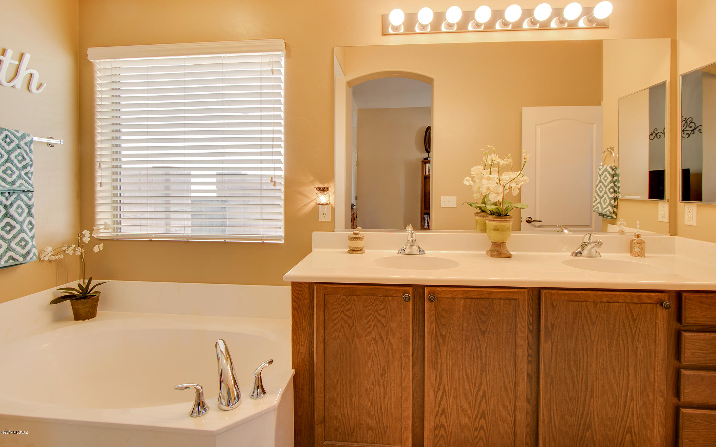 Rancho Del Lago (B37-38) - Residential