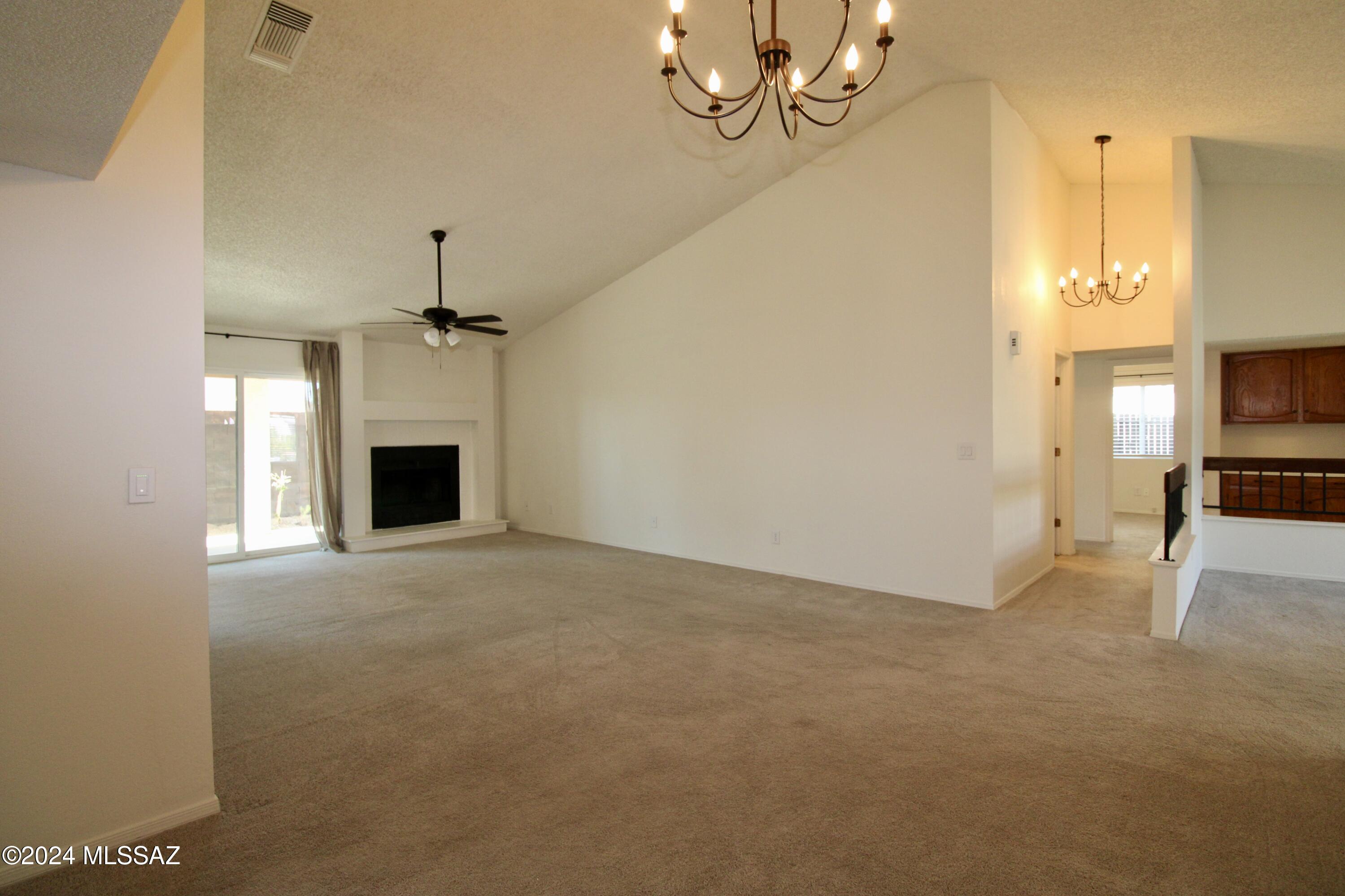 Gatewood Ranch (92-293) - Residential Lease