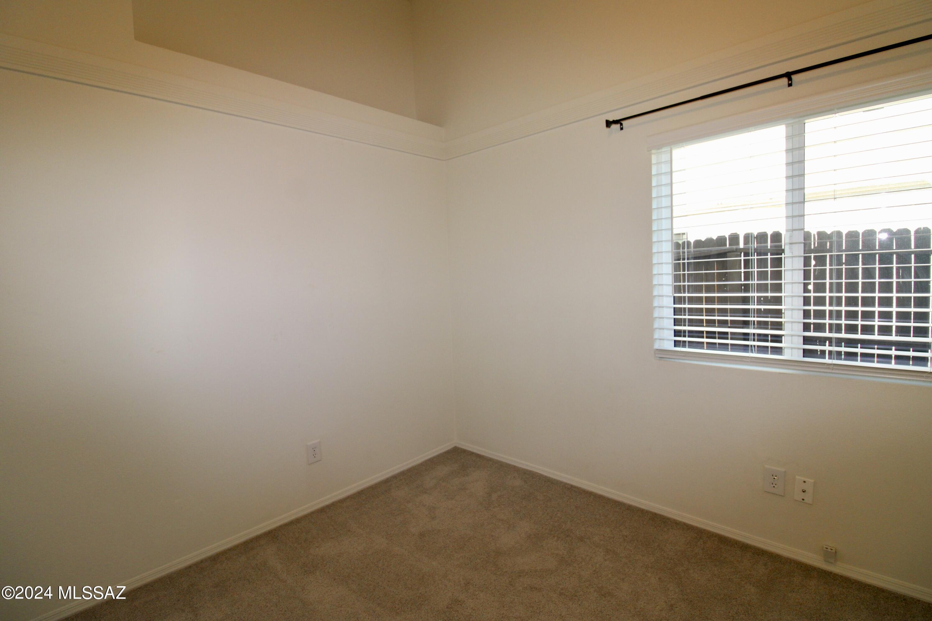 Gatewood Ranch (92-293) - Residential Lease