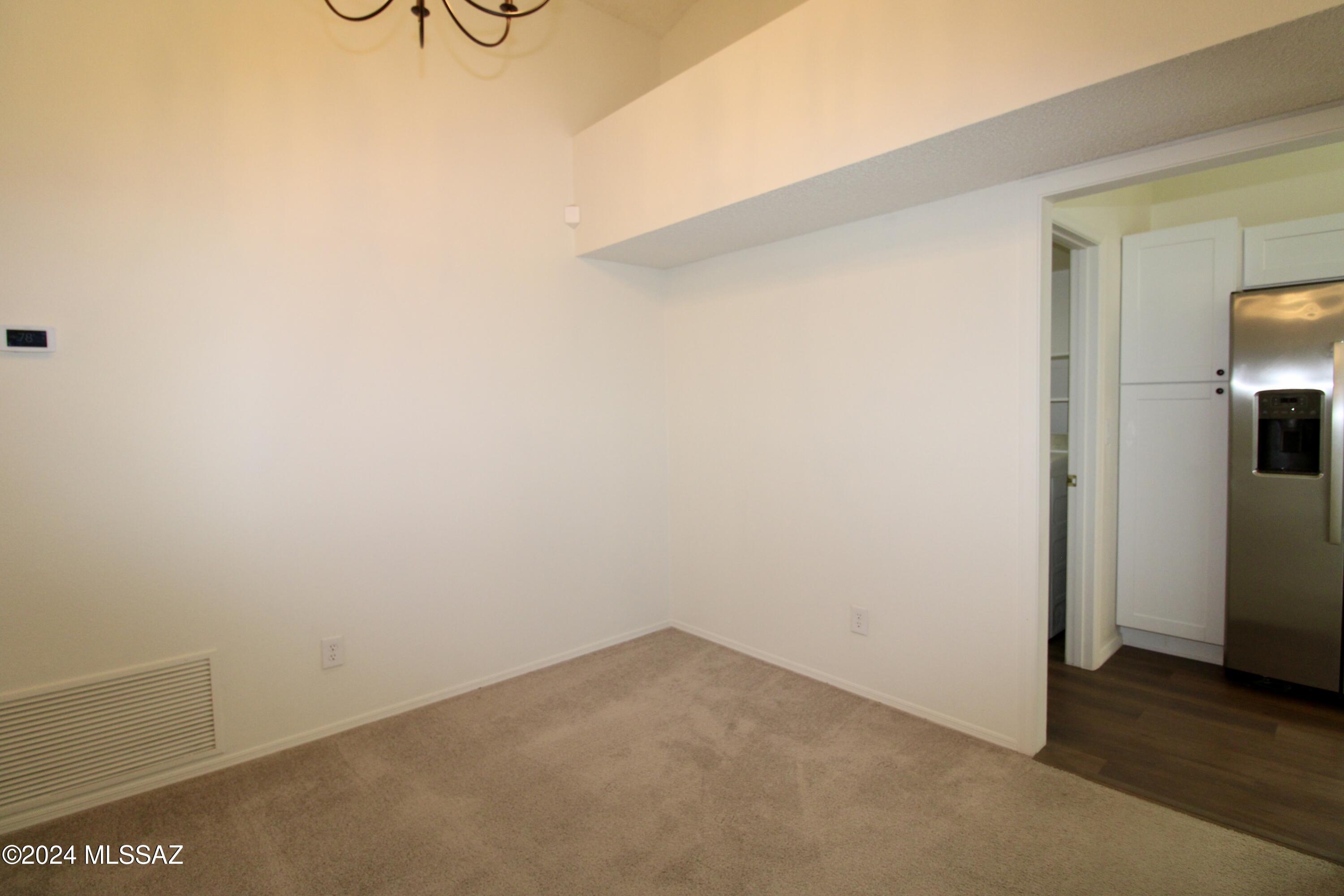 Gatewood Ranch (92-293) - Residential Lease