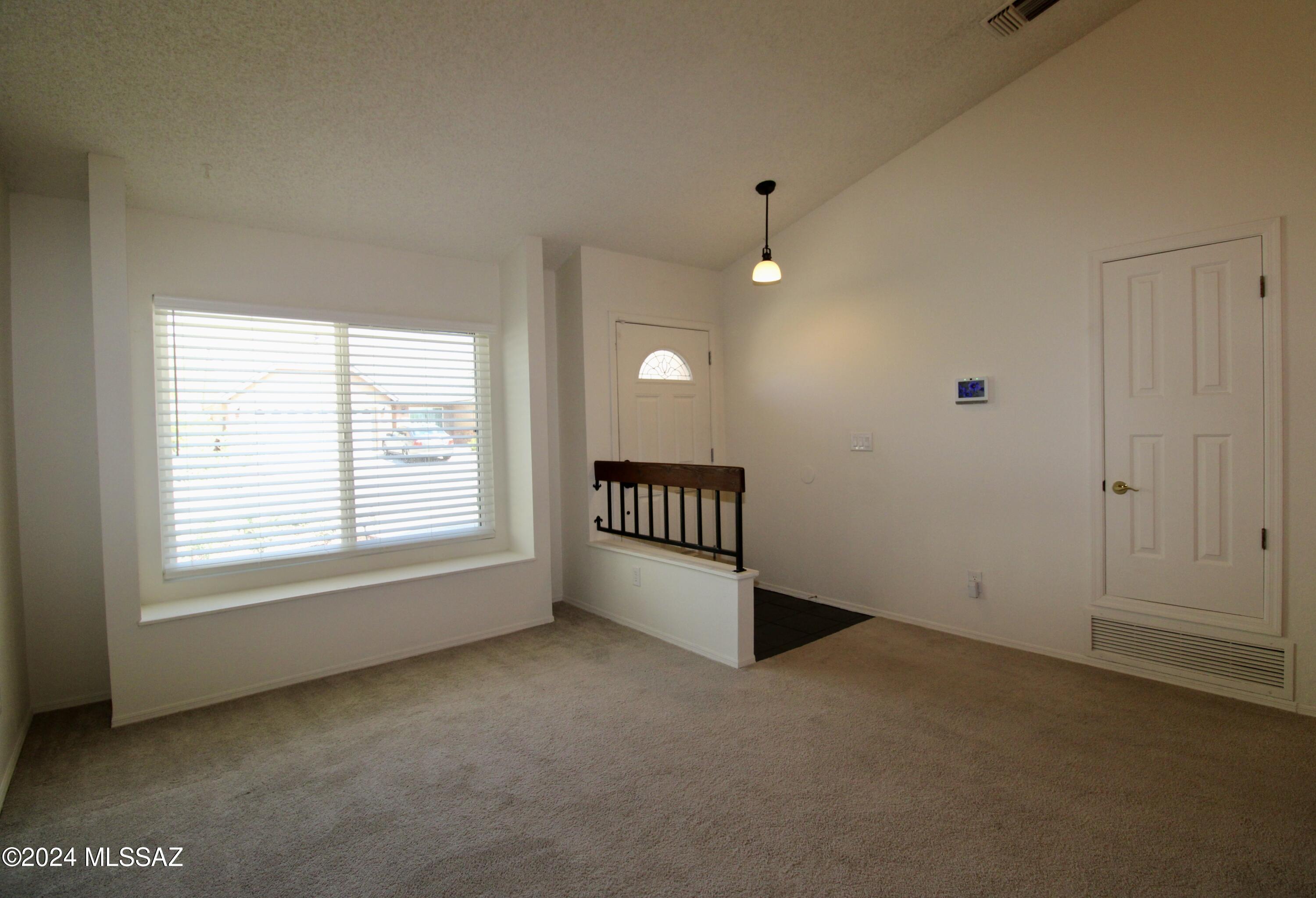 Gatewood Ranch (92-293) - Residential Lease