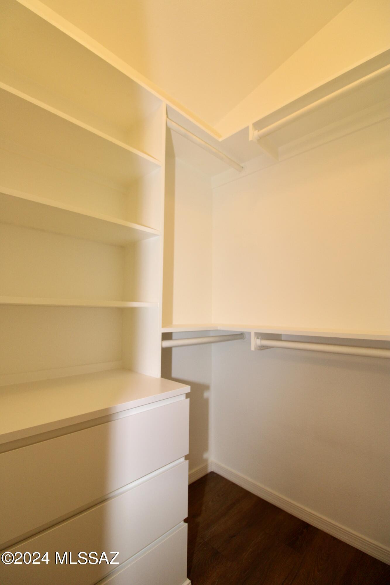 Gatewood Ranch (92-293) - Residential Lease