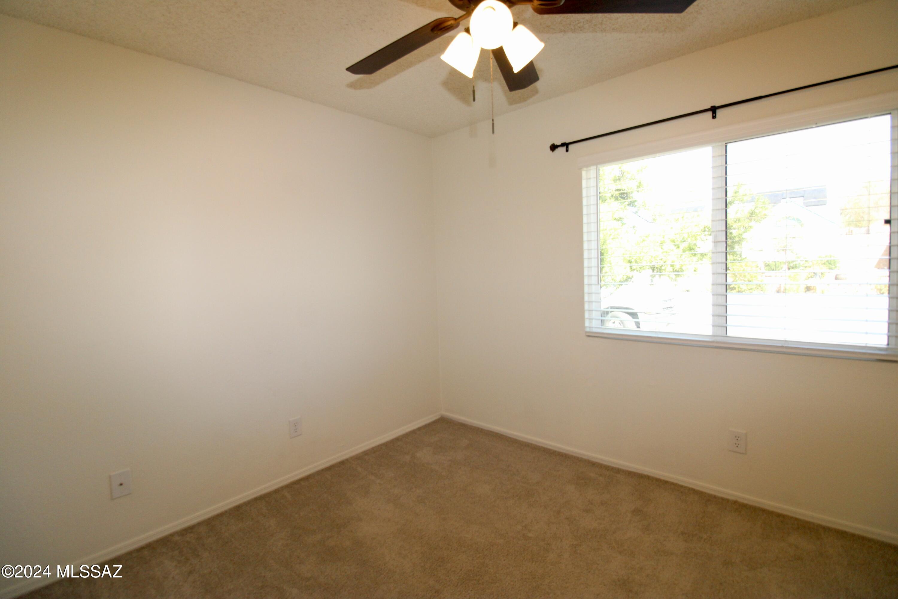 Gatewood Ranch (92-293) - Residential Lease