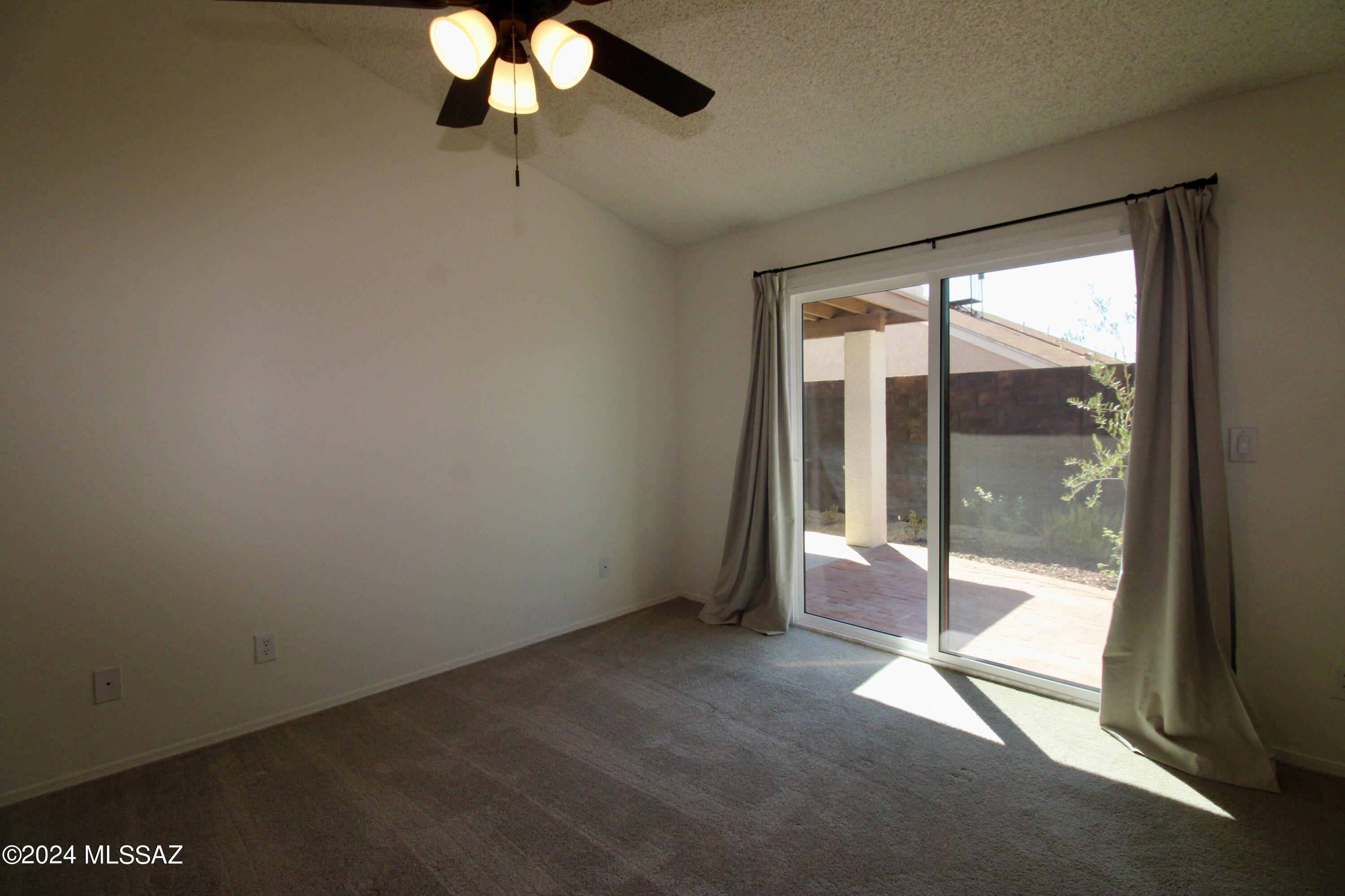 Gatewood Ranch (92-293) - Residential Lease