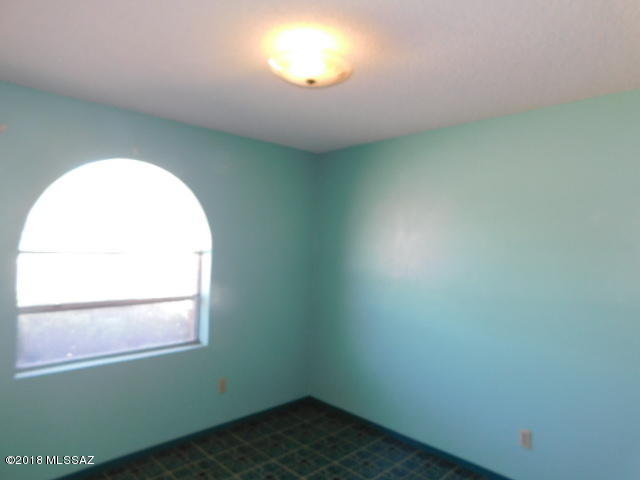 Braewood Terrace (1-107) - Residential
