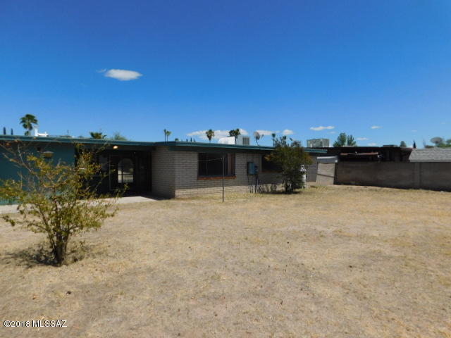 Braewood Terrace (1-107) - Residential
