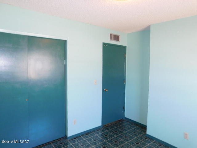 Braewood Terrace (1-107) - Residential