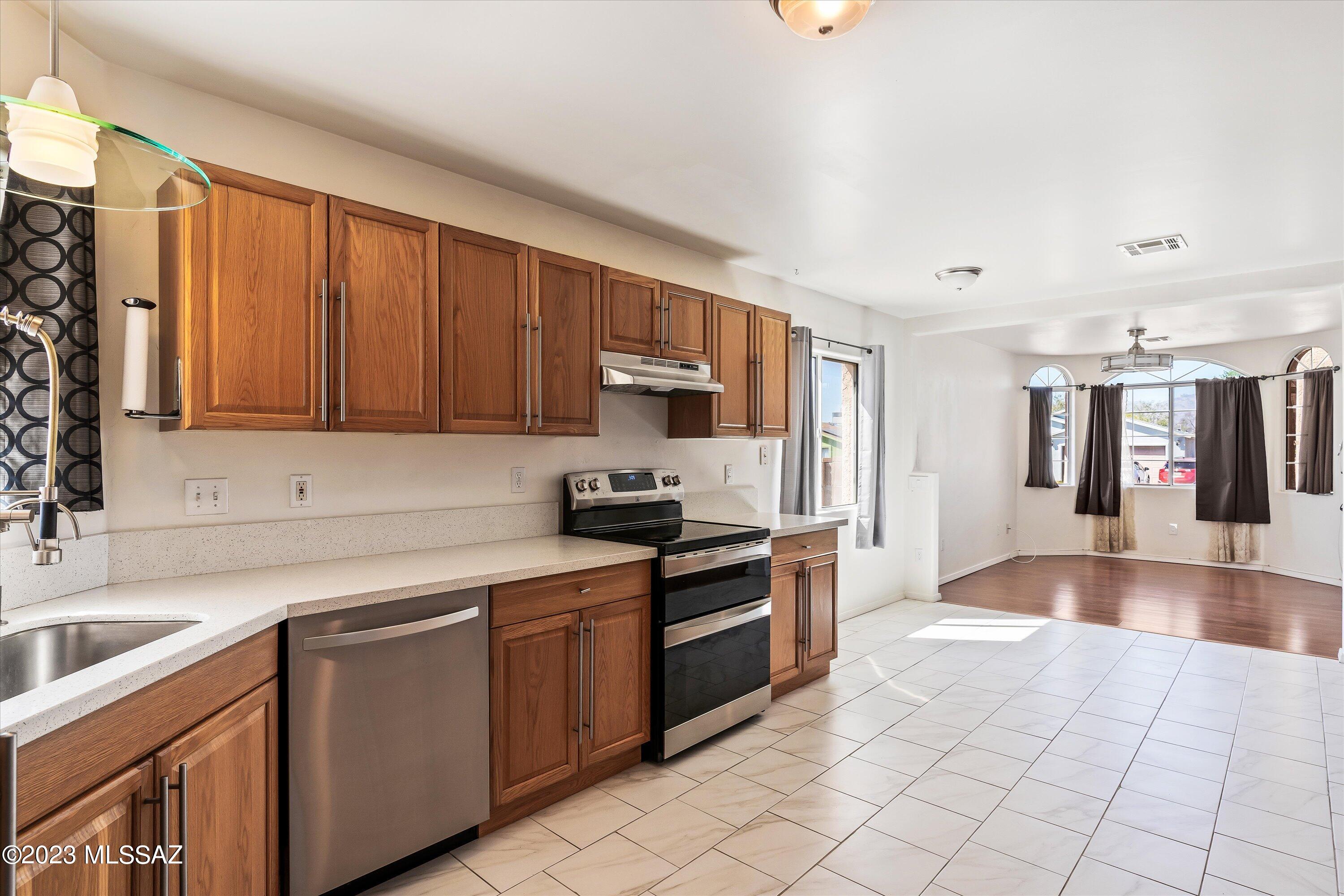 Sunland Vista - Residential