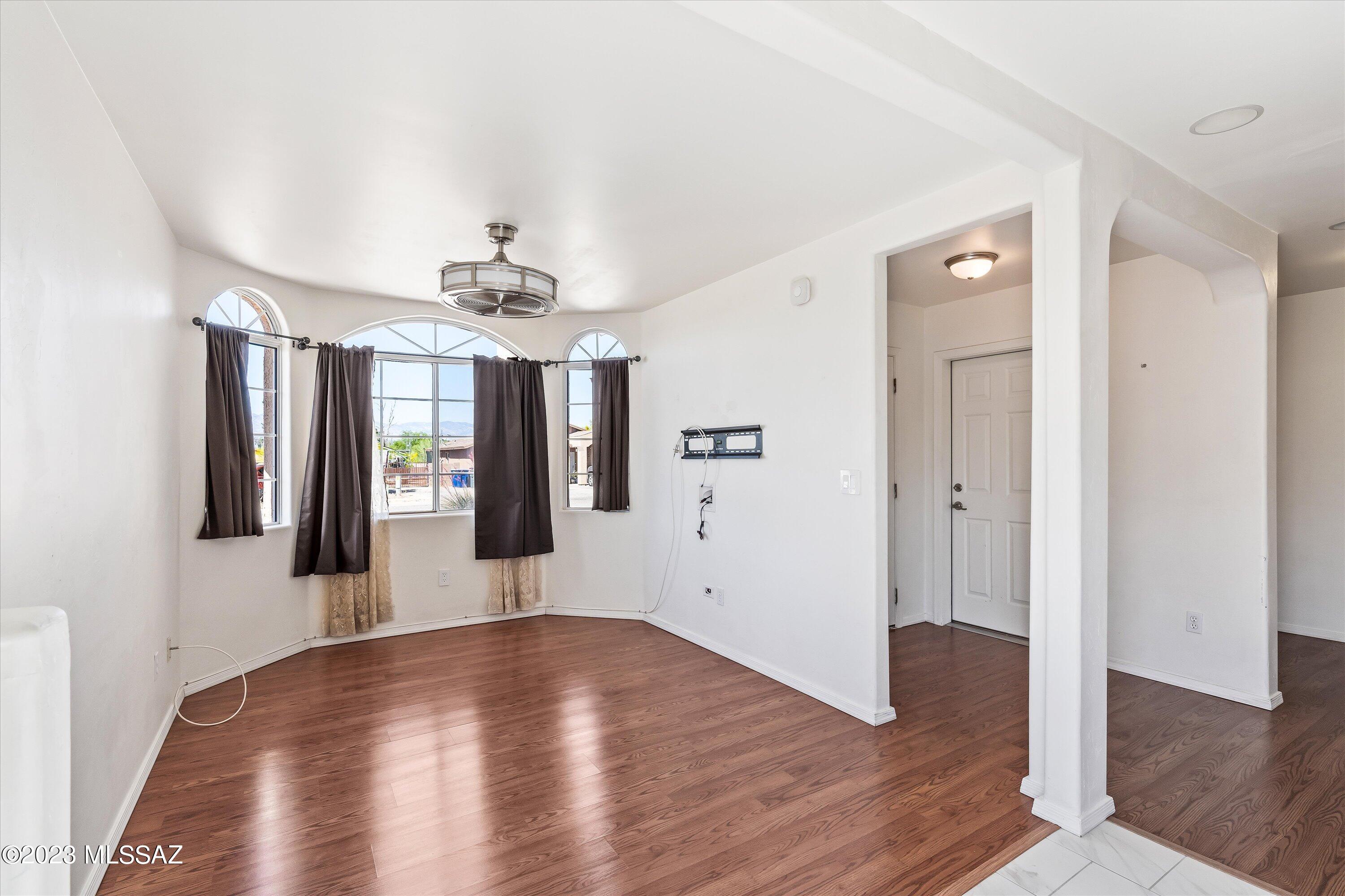 Sunland Vista - Residential