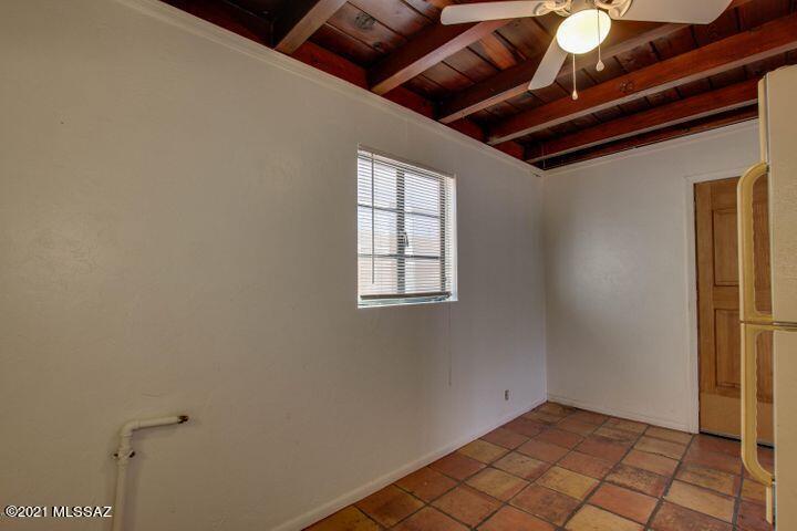 Lincoln Park - Residential Income