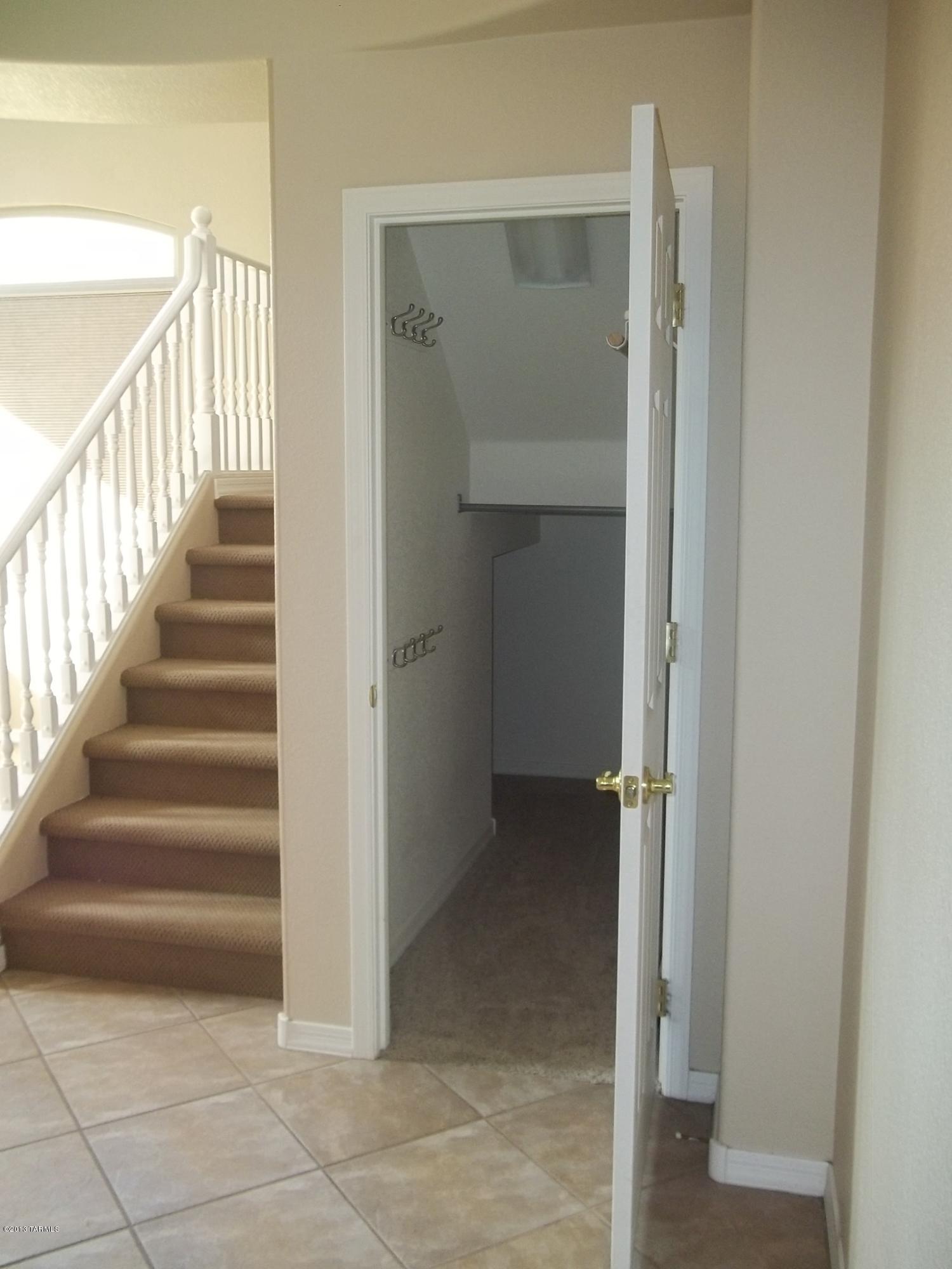 La Terraza - Residential Lease