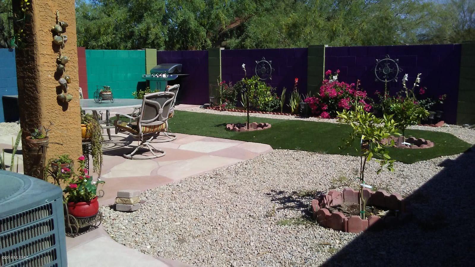 Tres Pueblos - Residential