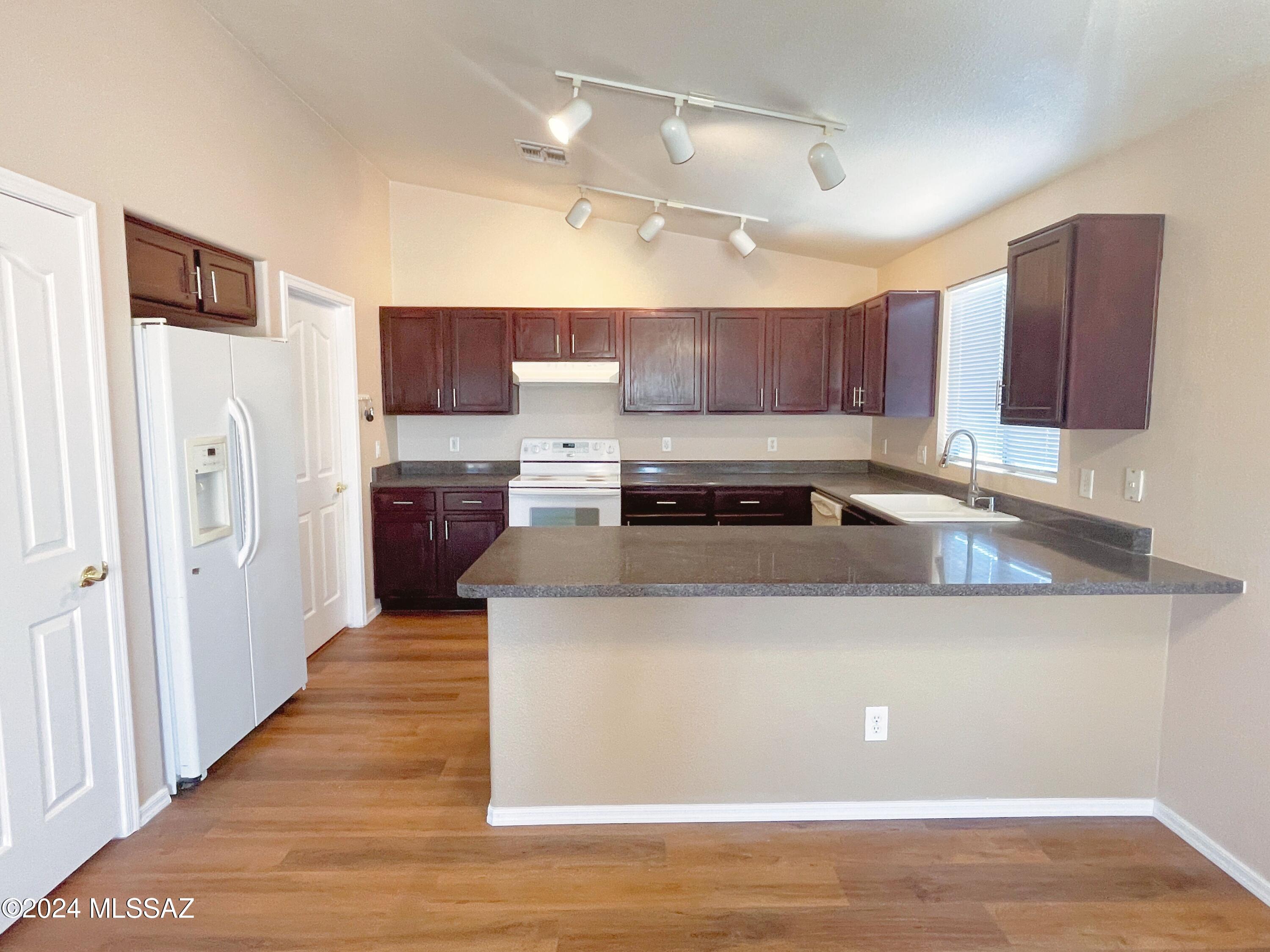 Valstate (1-680) - Residential Lease