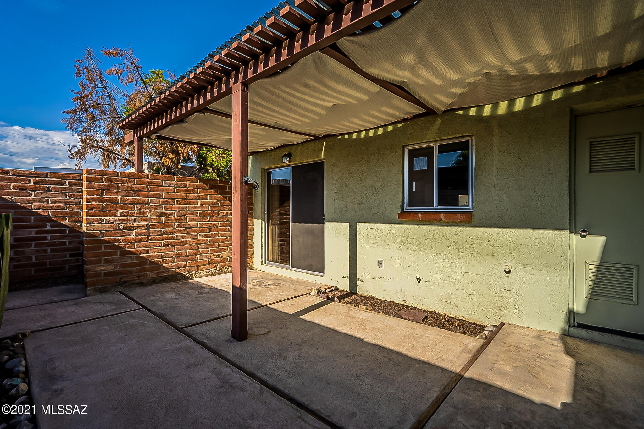 Las Solanas Blk 2 (1-49) - Residential