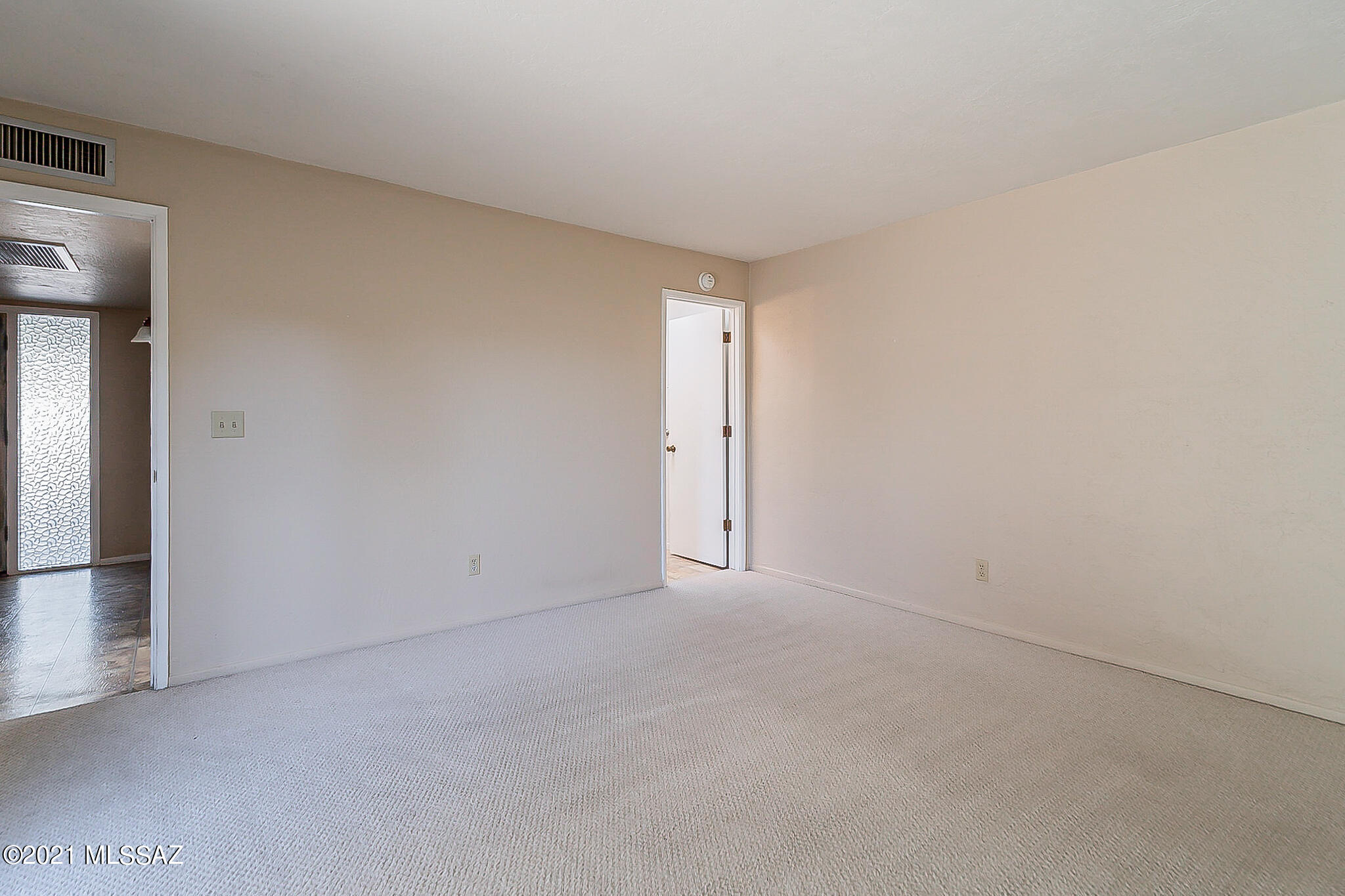 Las Solanas Blk 2 (1-49) - Residential