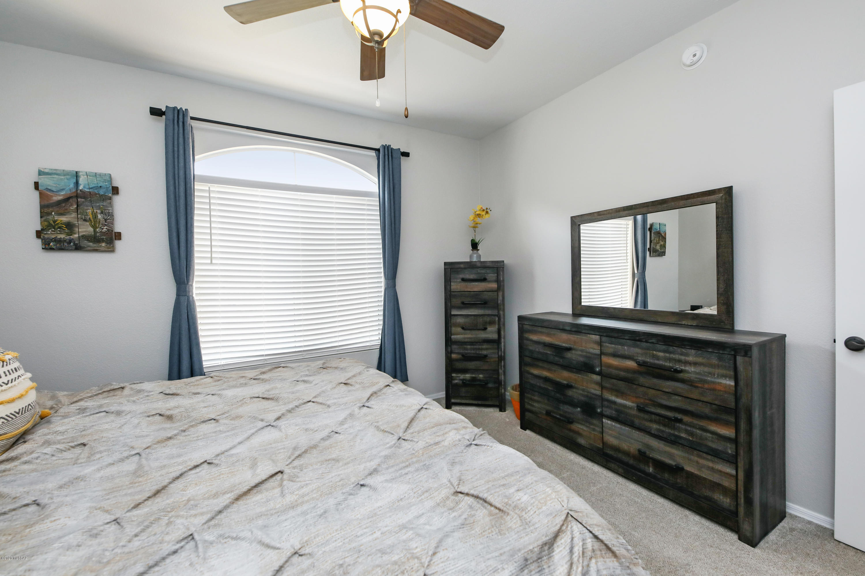 Pinnacle Canyon Condominium - Residential