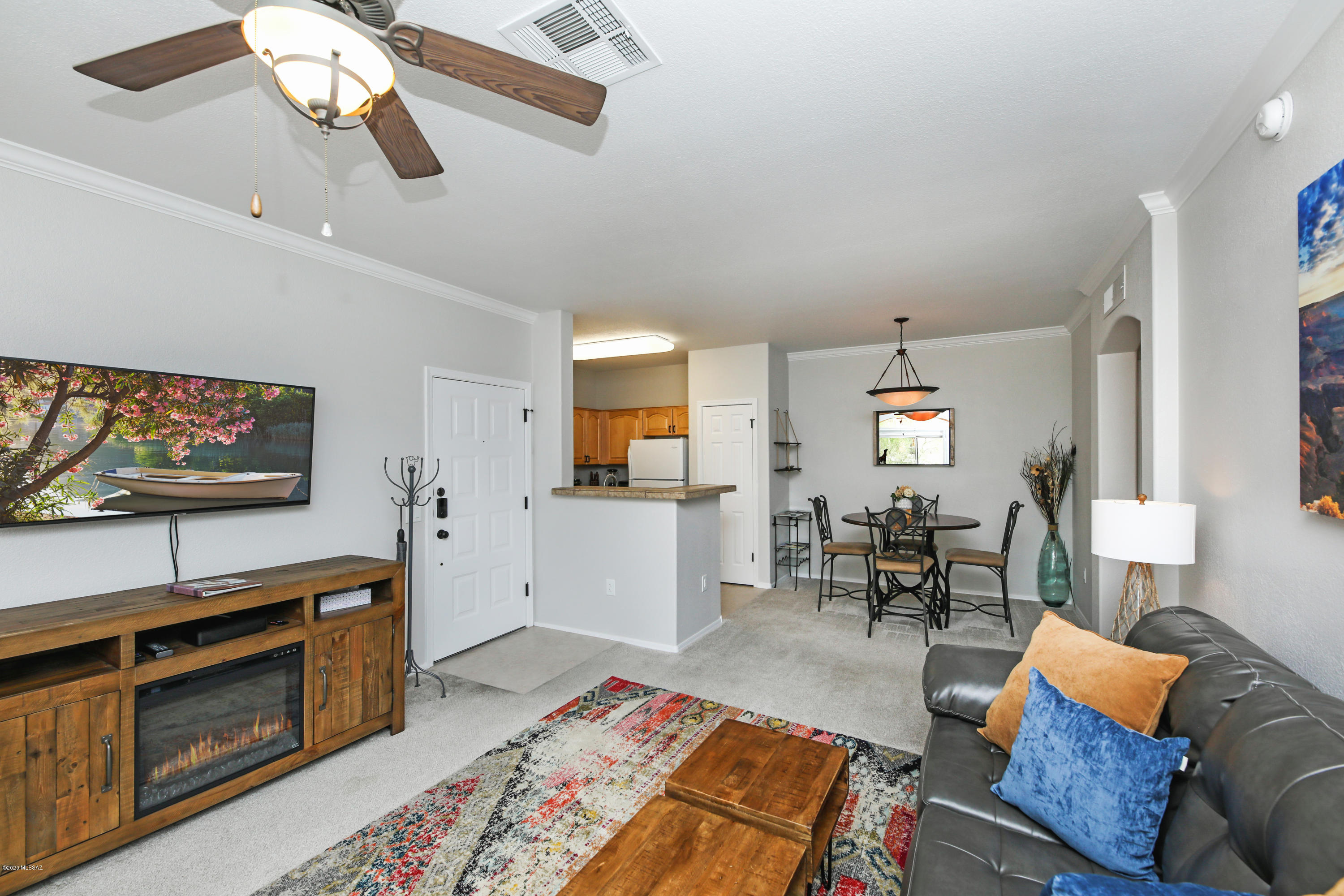 Pinnacle Canyon Condominium - Residential